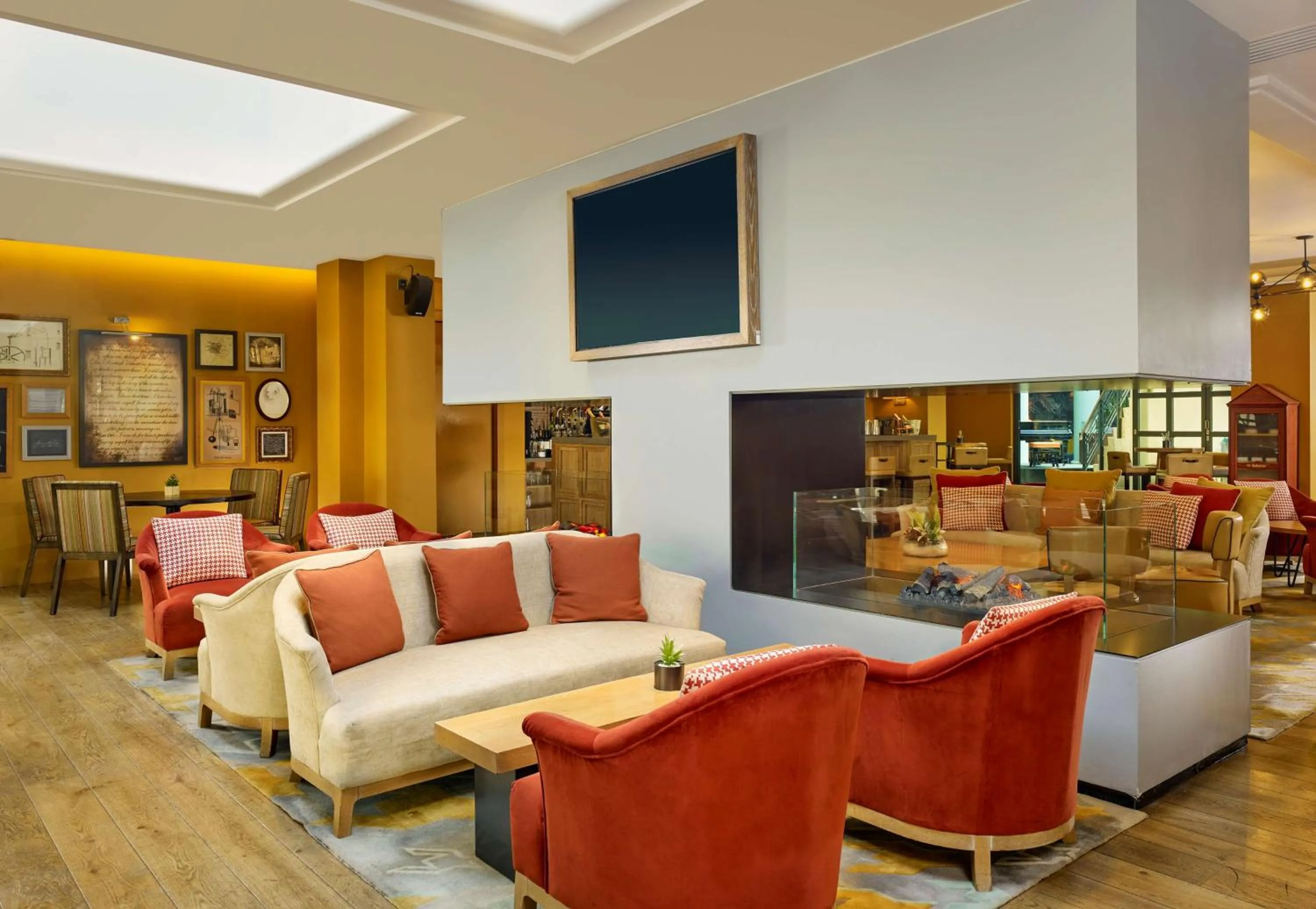 Lounge or bar in Hyatt Regency Birmingham