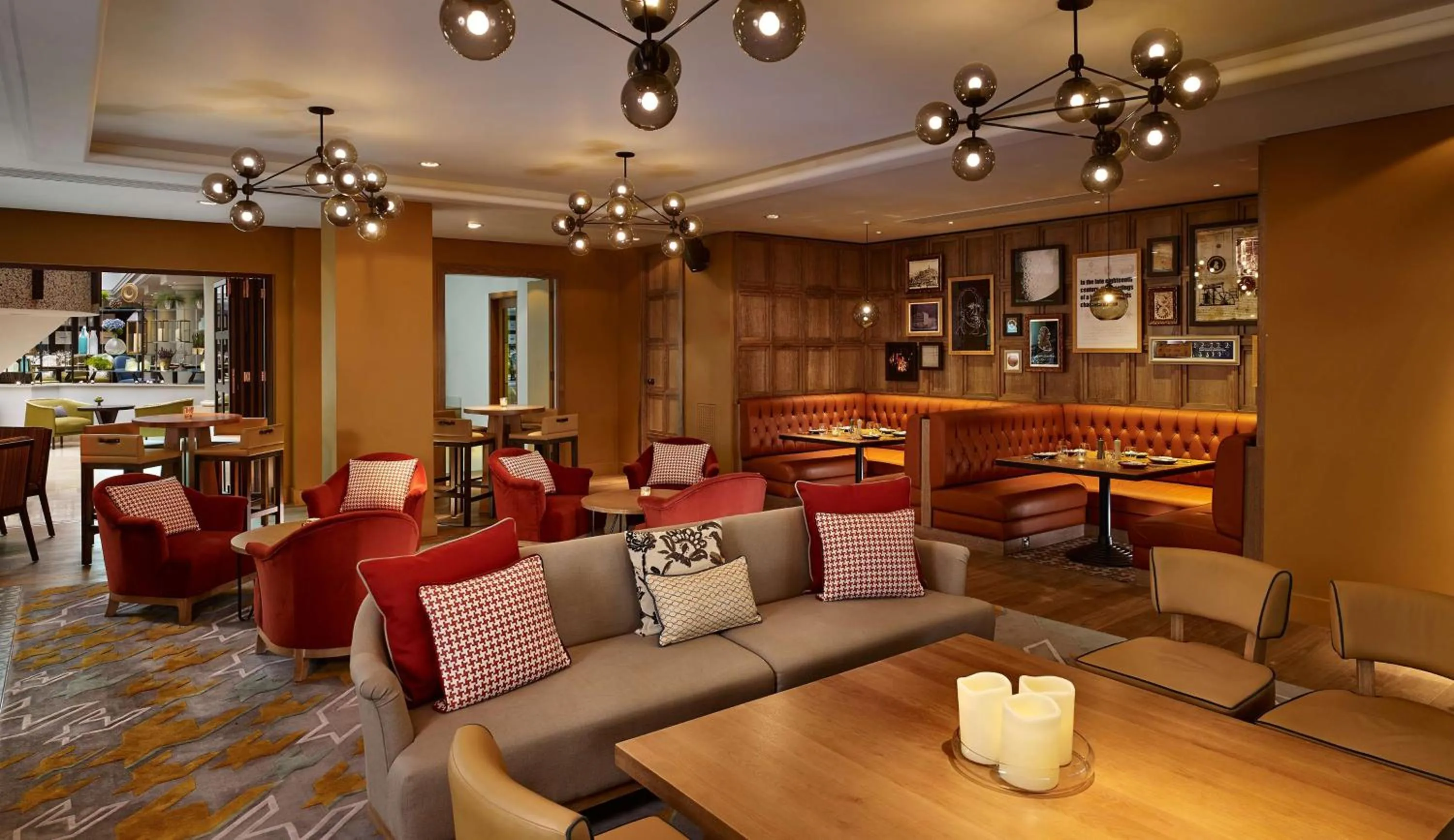 Lounge or bar in Hyatt Regency Birmingham