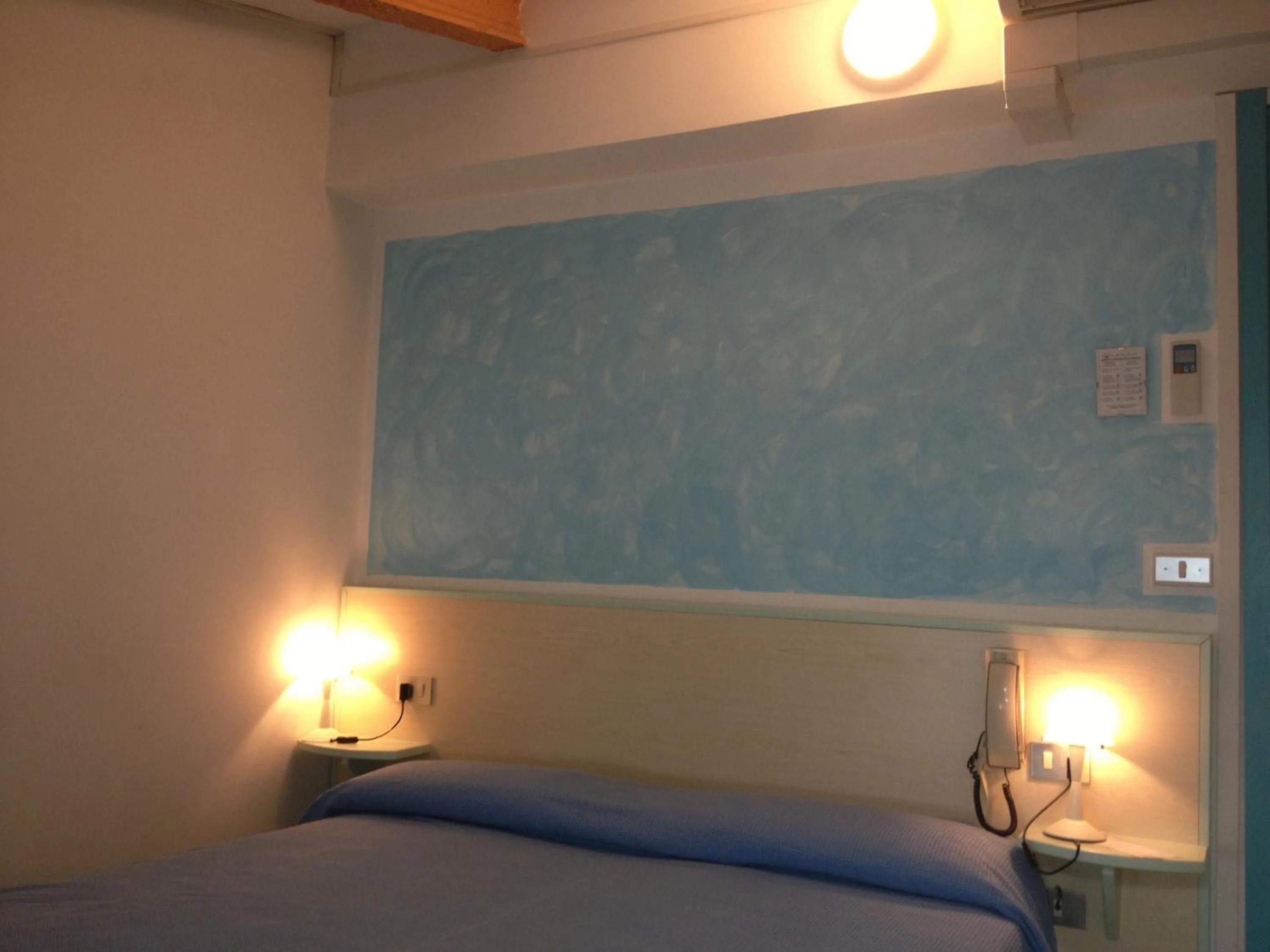 Decorative detail, Bed in Hotel Rivamare