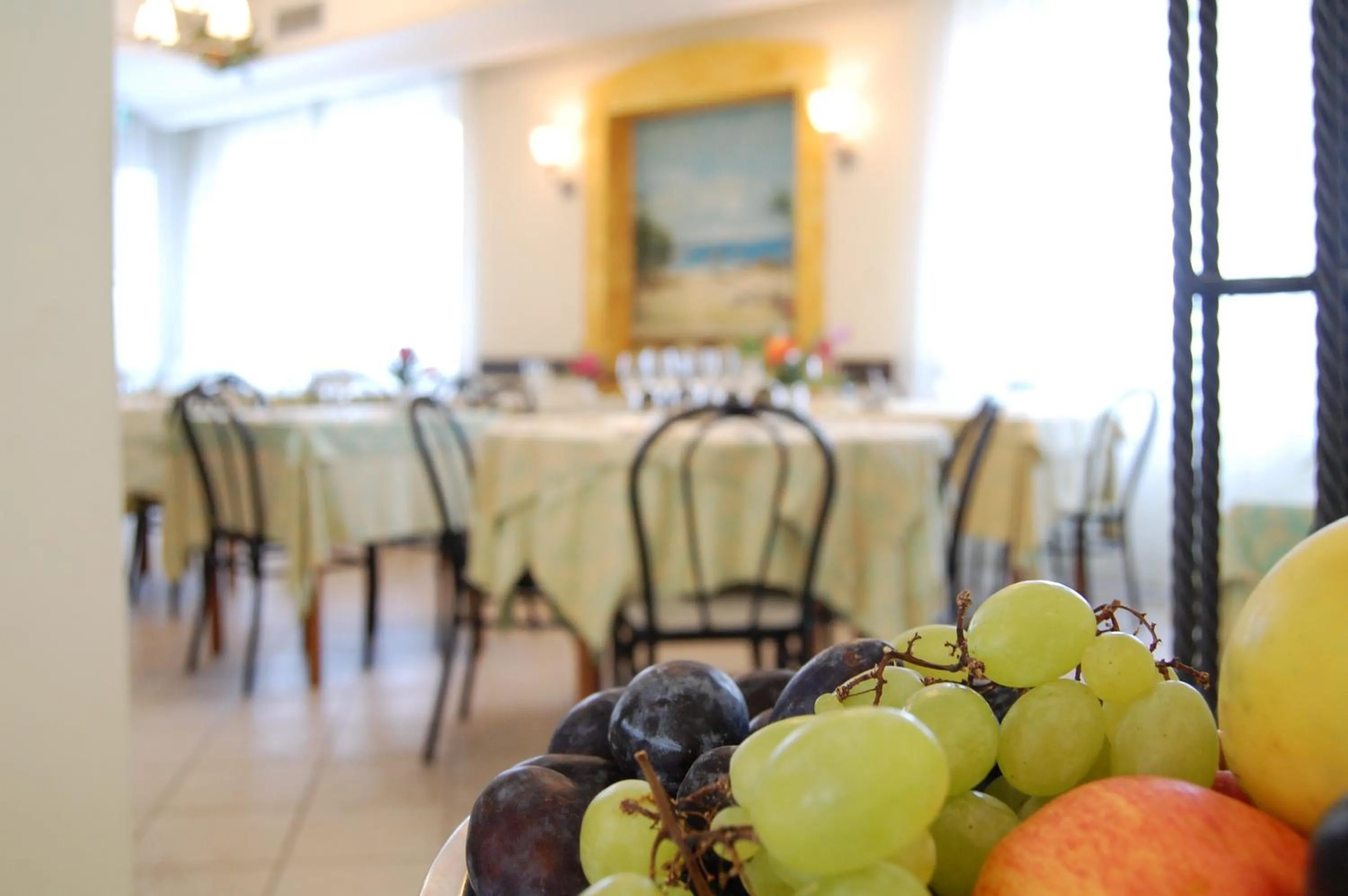 Restaurant/places to eat in Hotel Rivamare