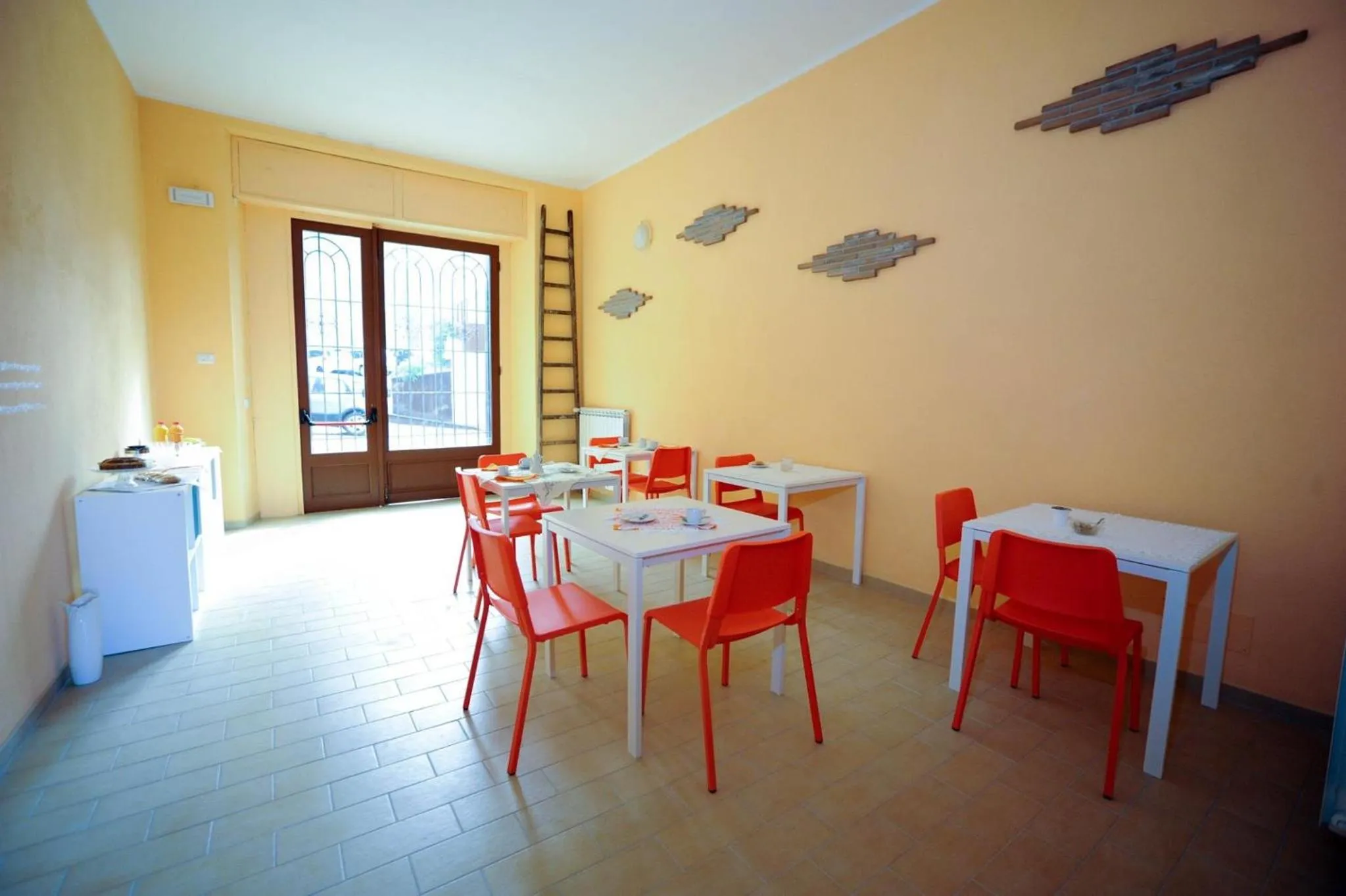 Lounge or bar in La Mela Rosa