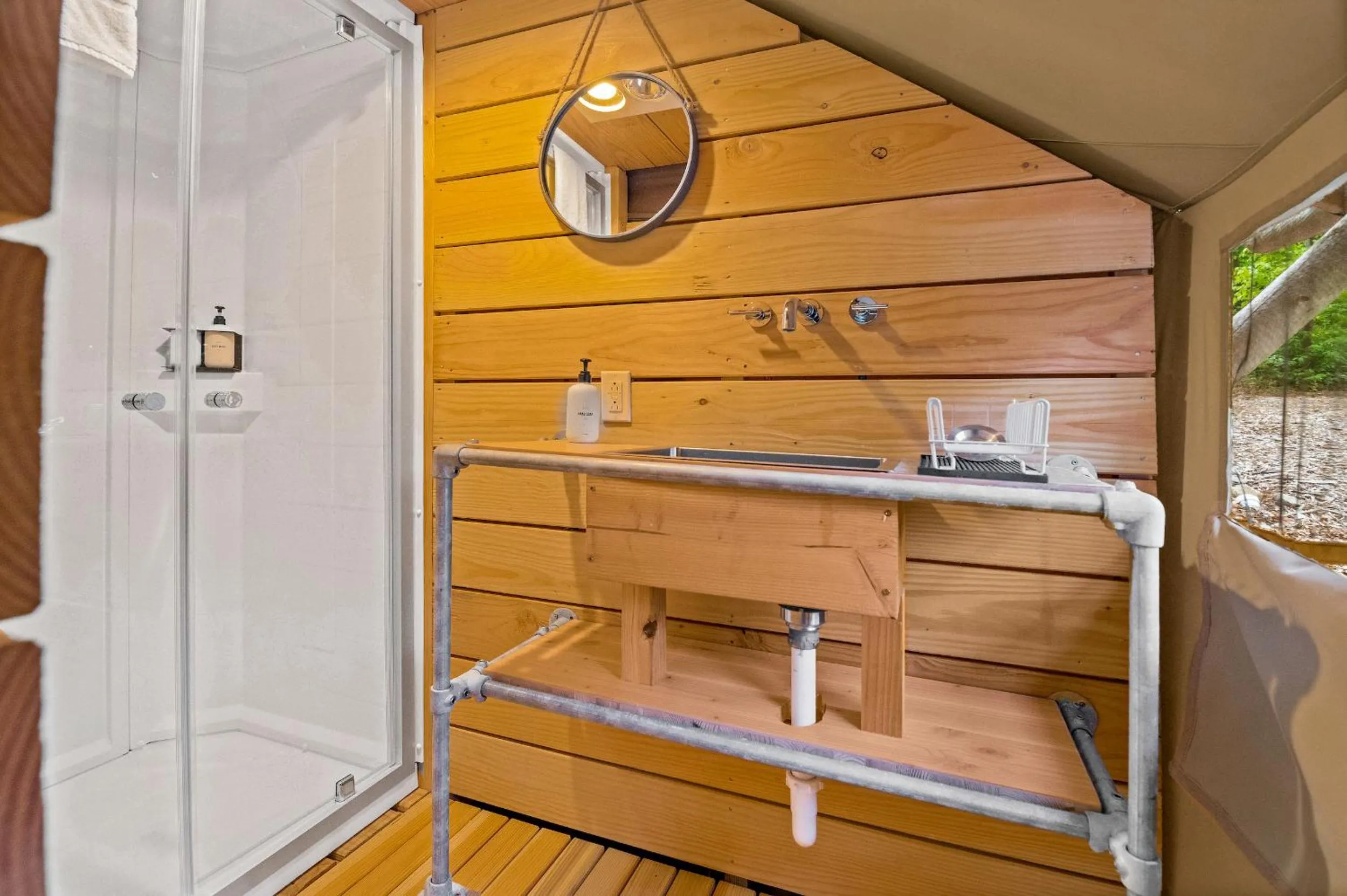 Huttopia Southern Maine