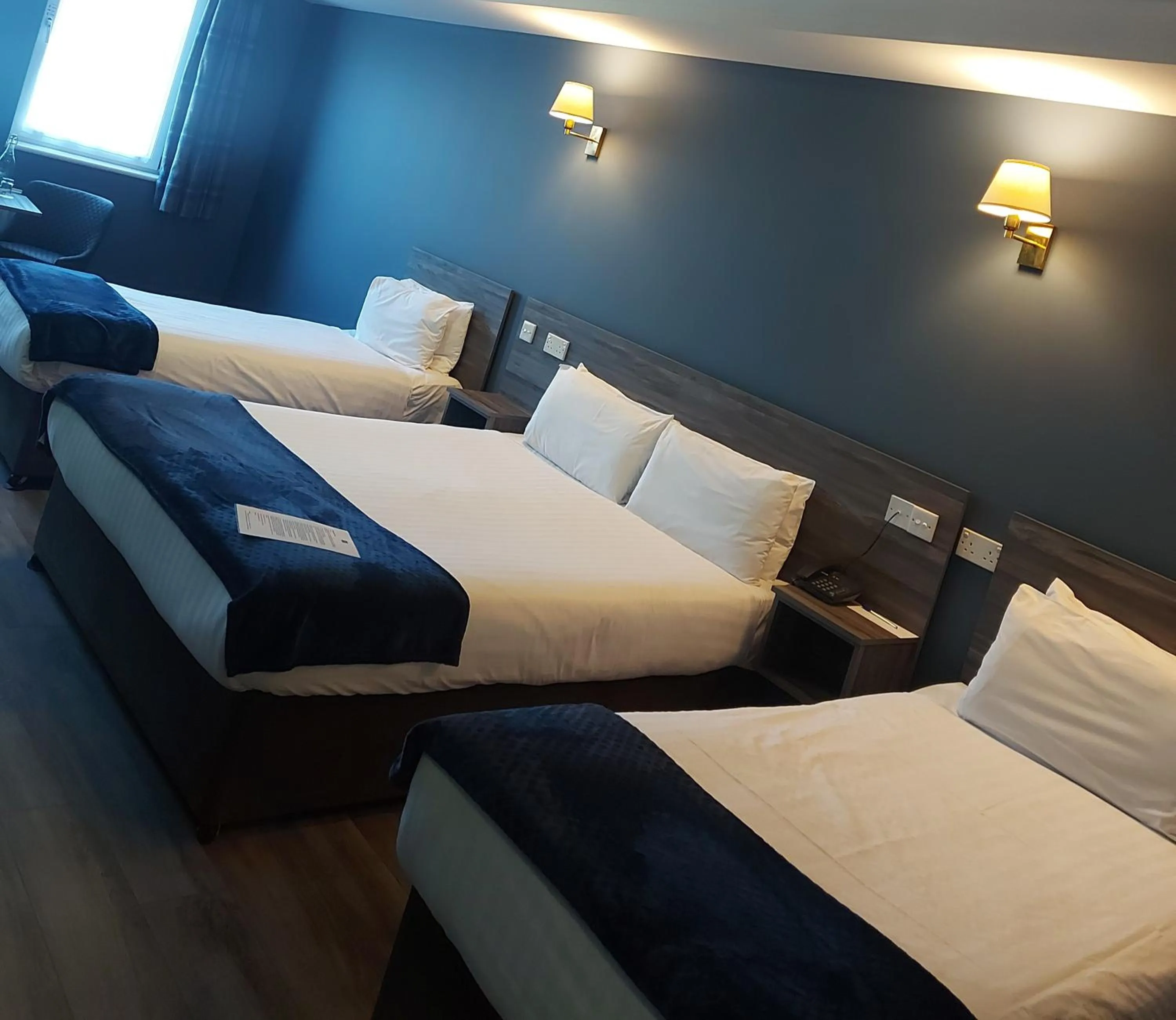 Bedroom, Bed in Inn On The Coast