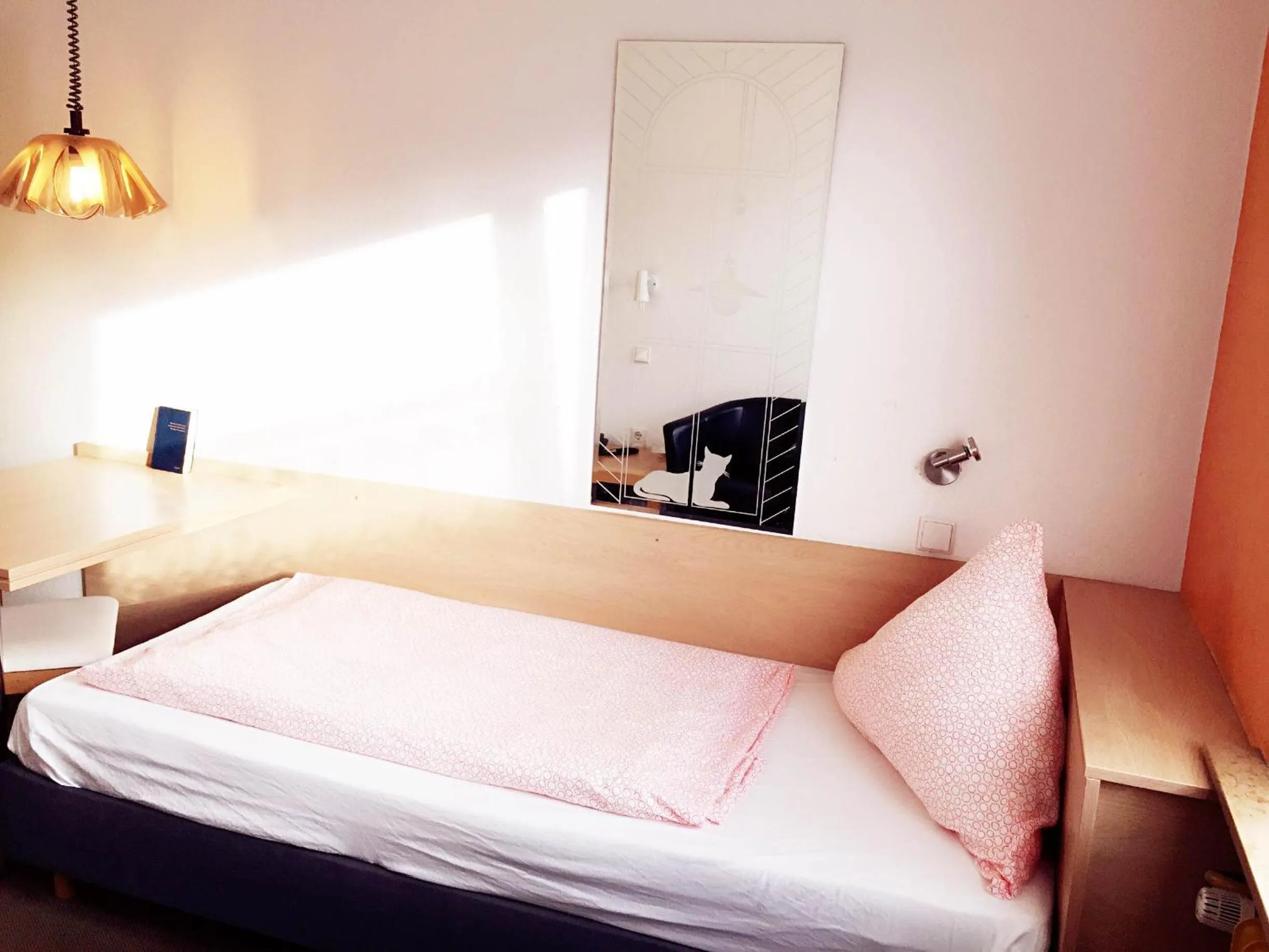 Bed in Hotel Imperial