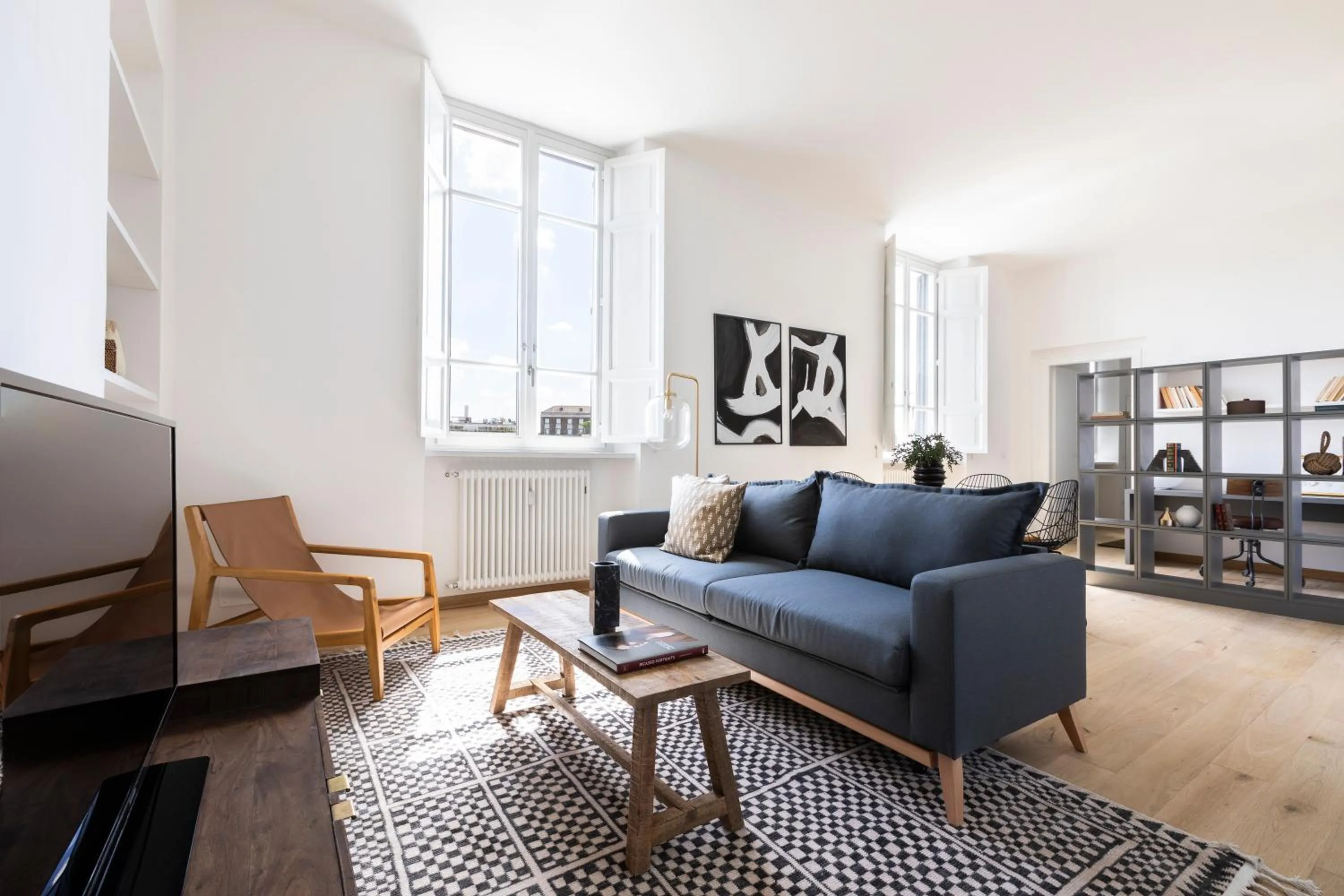 One-Bedroom Apartment in Prati Lungotevere