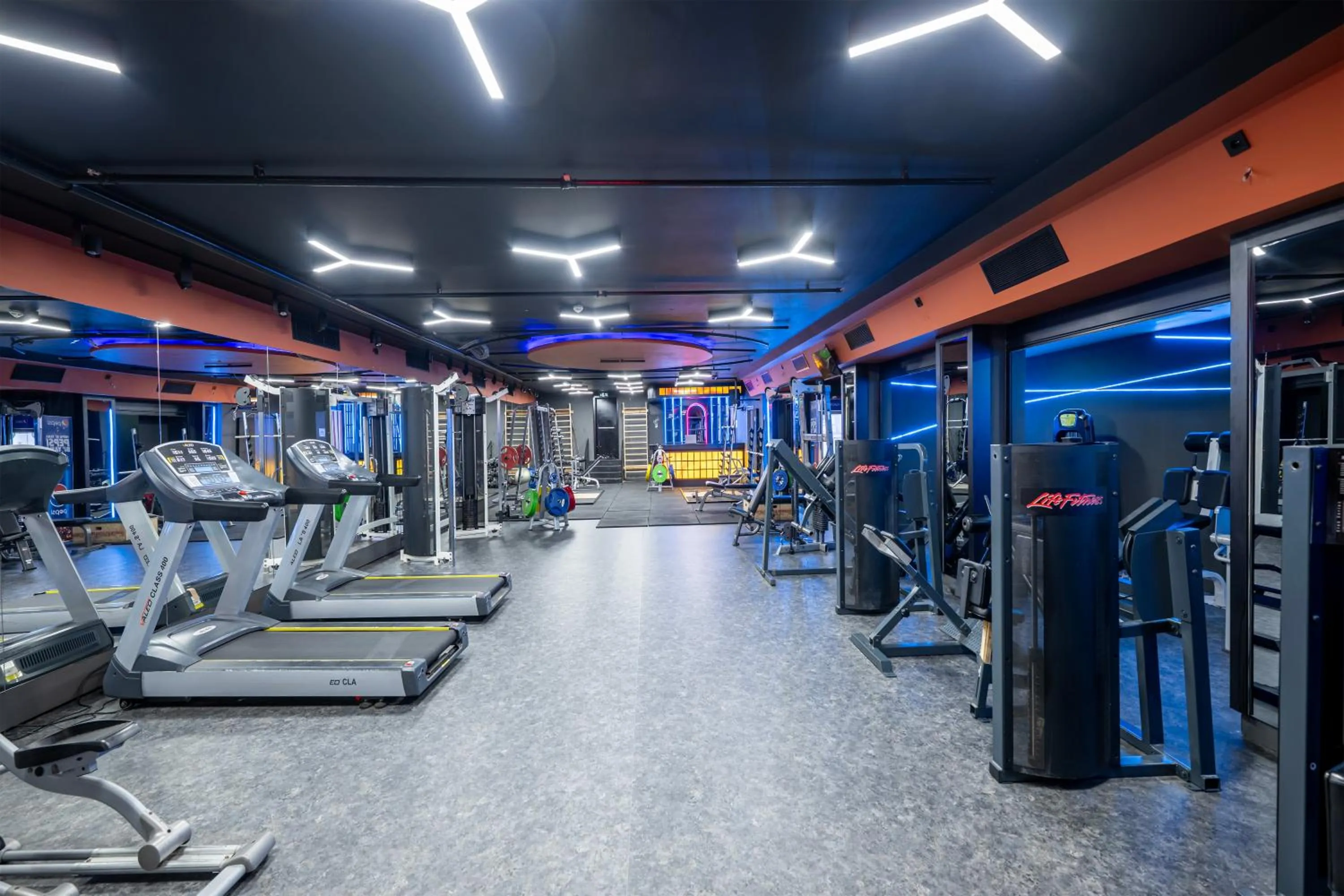 Fitness centre/facilities in Sealife Family Resort Hotel
