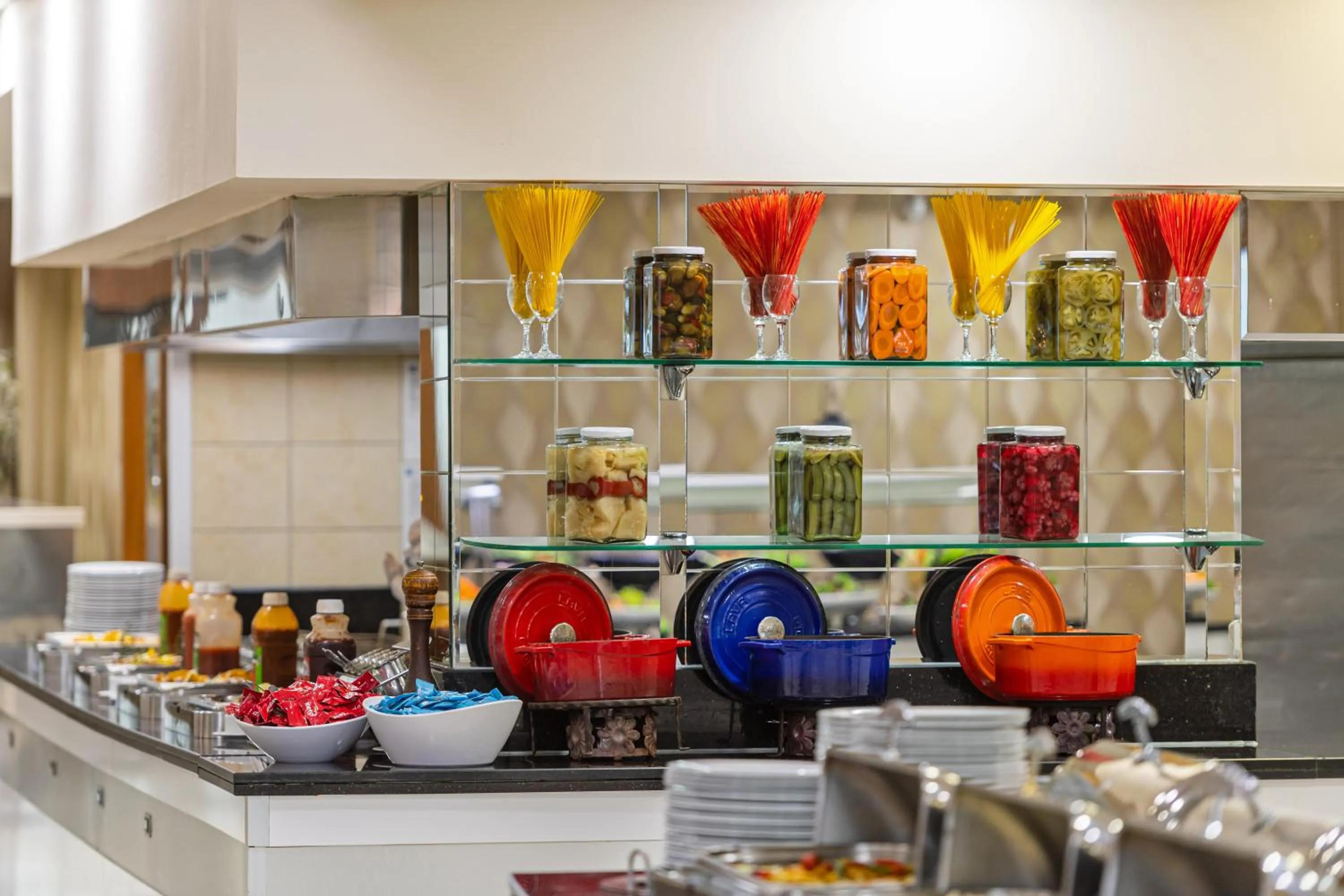 Restaurant/places to eat in Sealife Family Resort Hotel