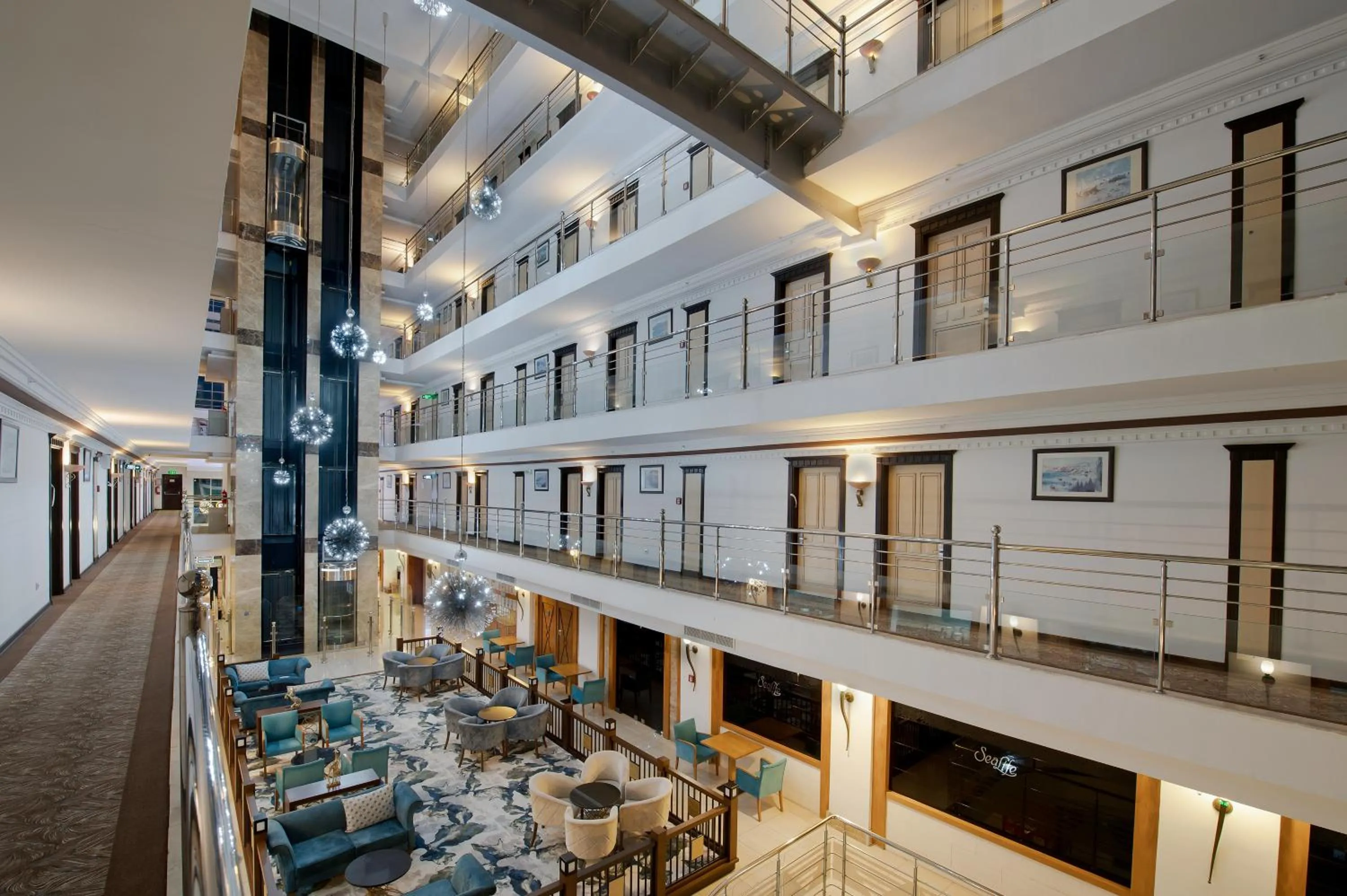 Lounge or bar in Sealife Family Resort Hotel