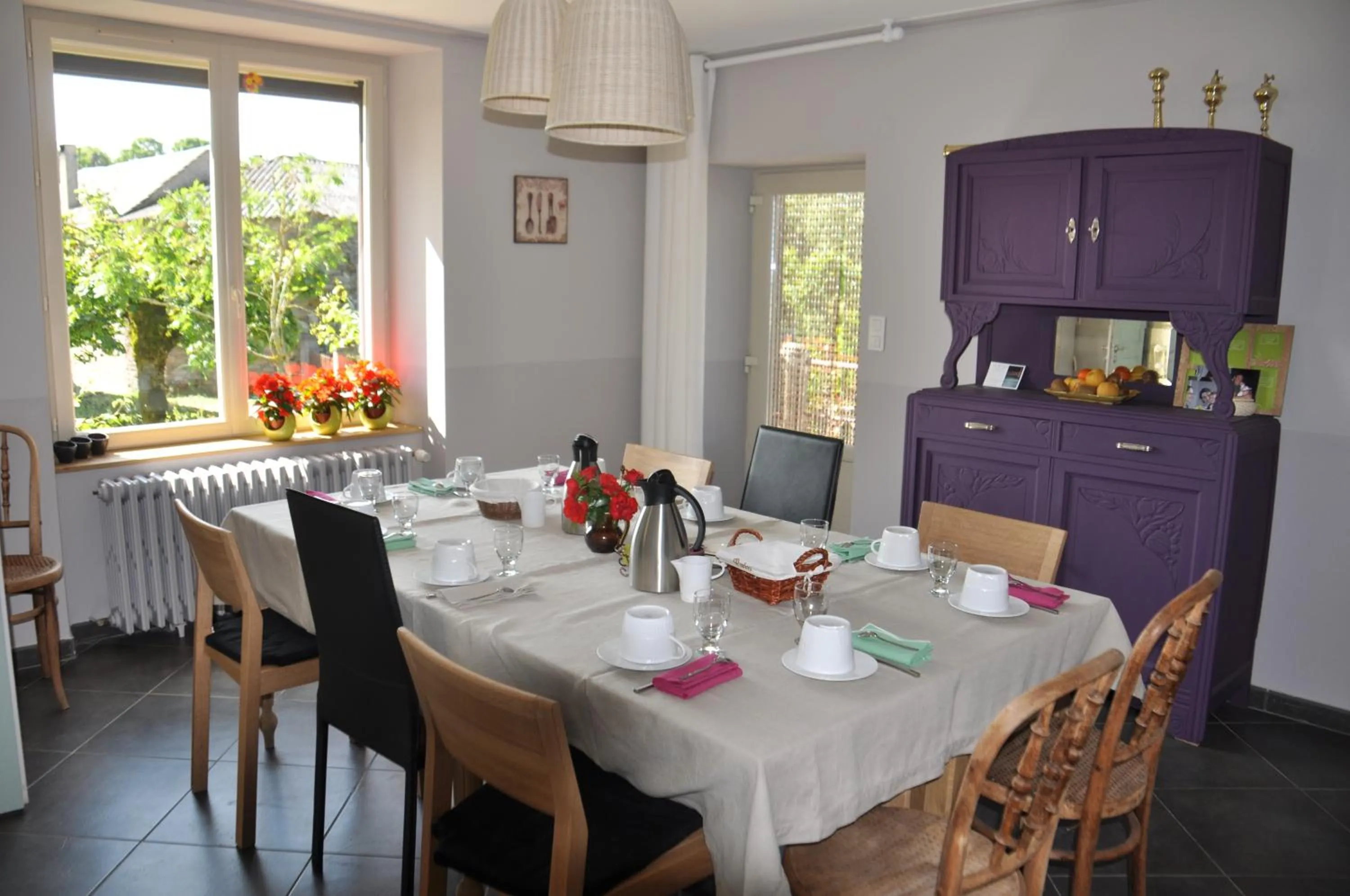 Food and drinks in Le Mas Capel