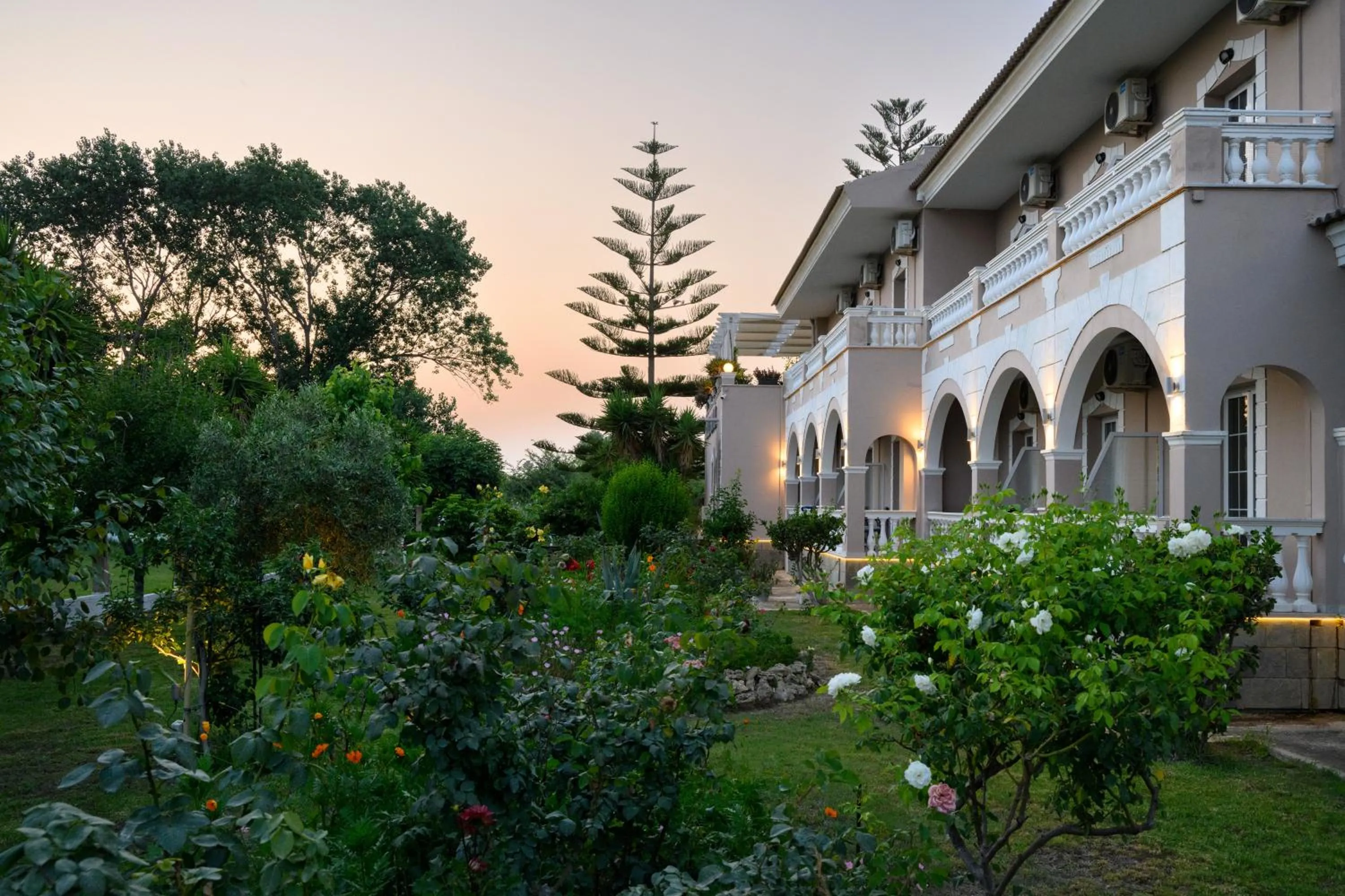 Garden in Erofili Hotel