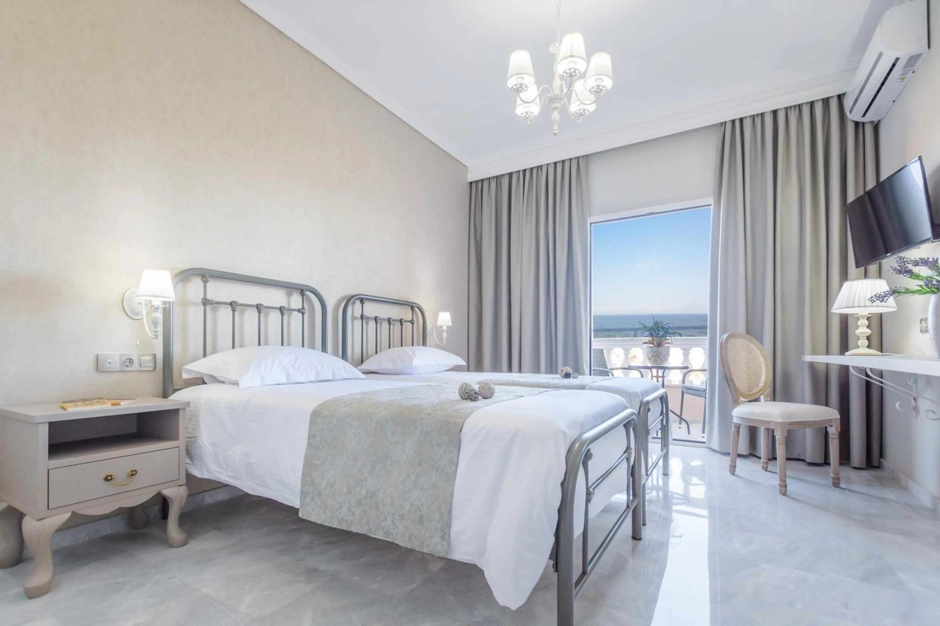 Bed in Erofili Hotel