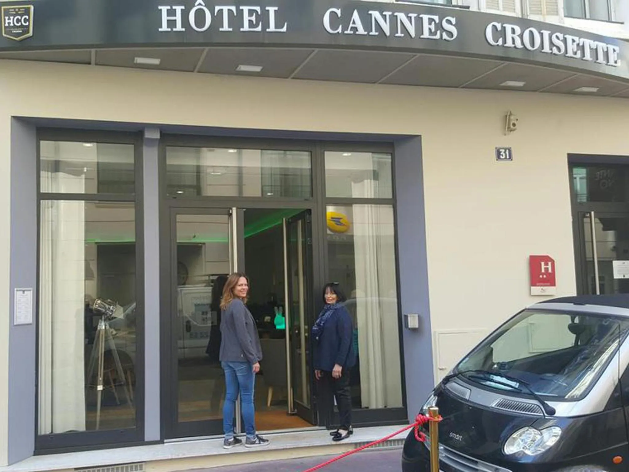 Facade/entrance in Hotel Cannes Croisette