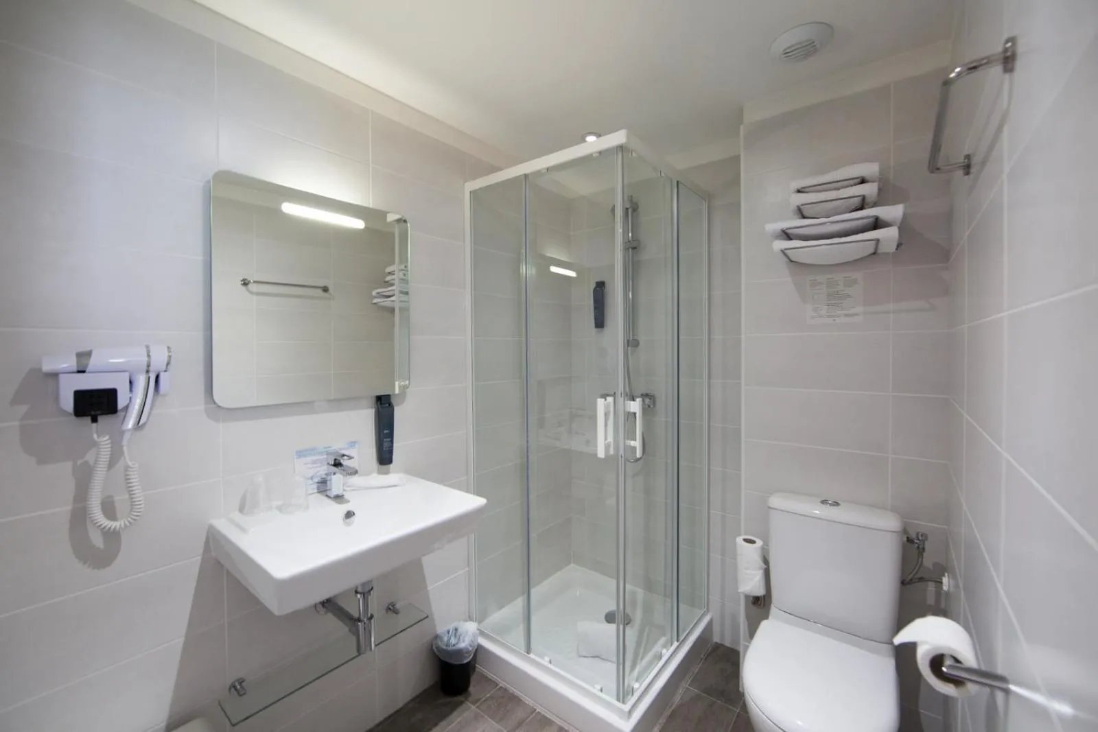 Bathroom in Hotel Cannes Croisette