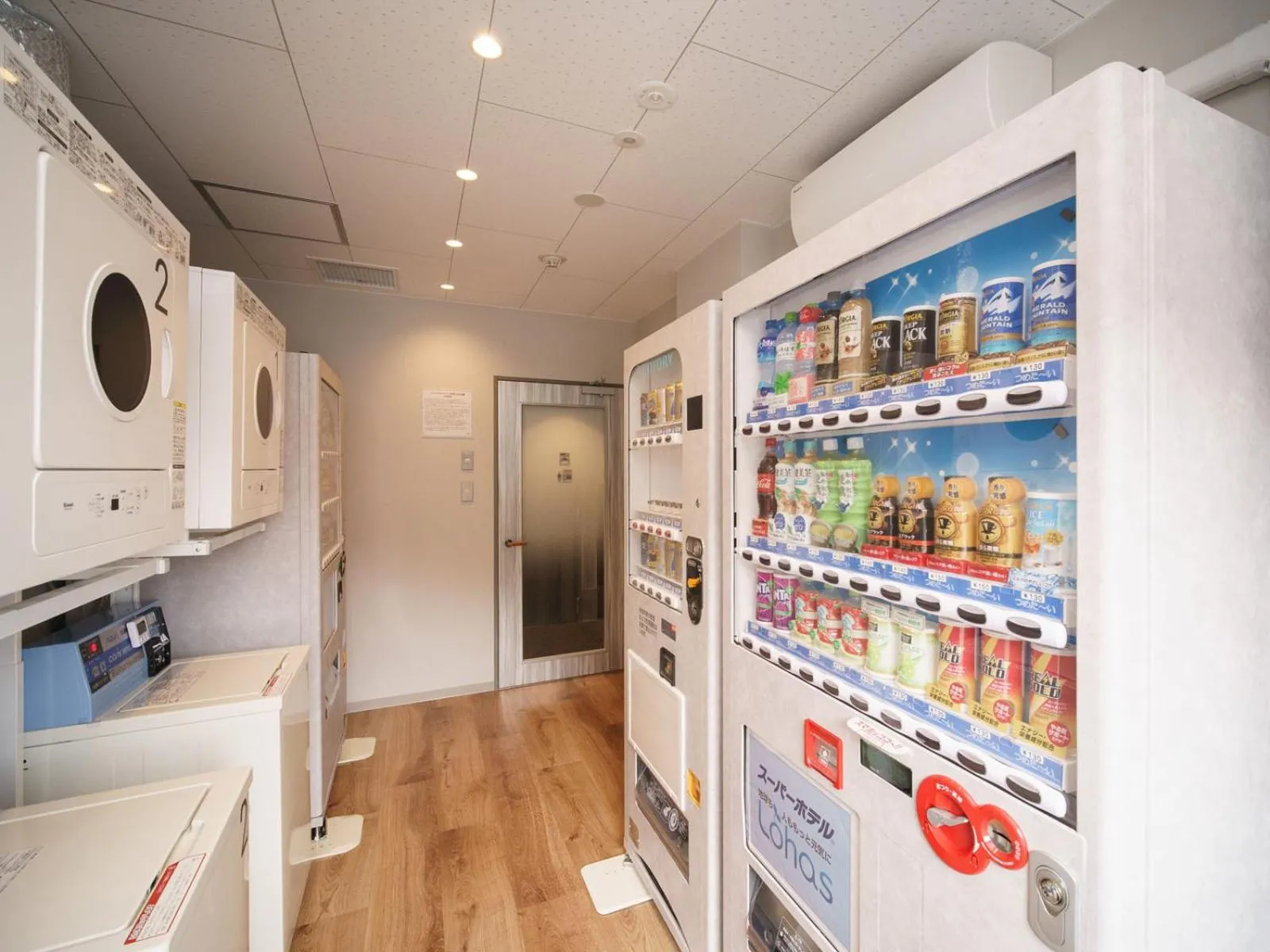 Non alcoholic drinks in Super Hotel Anan Tomioka