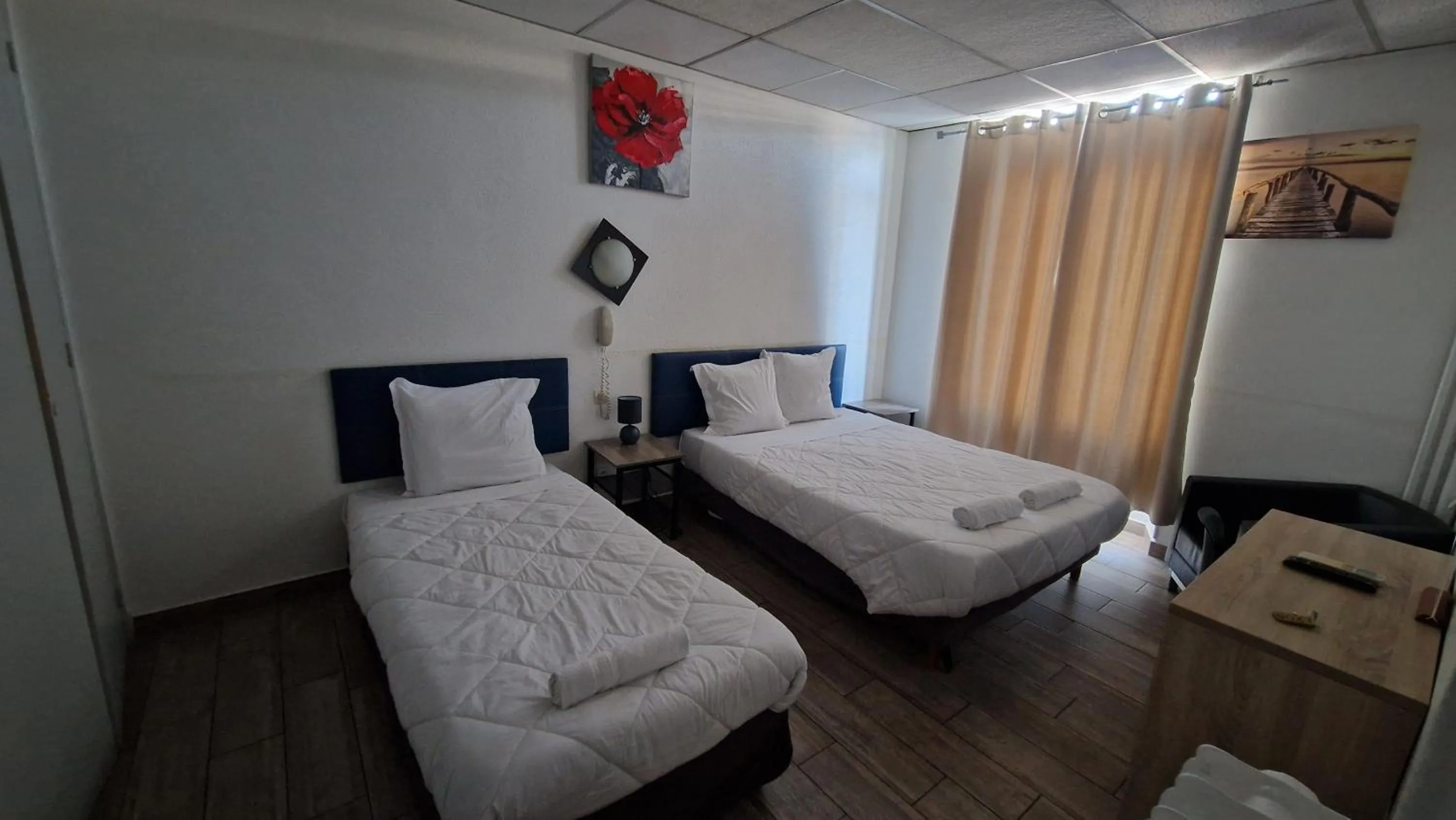 Bed in Hôtel du Nord