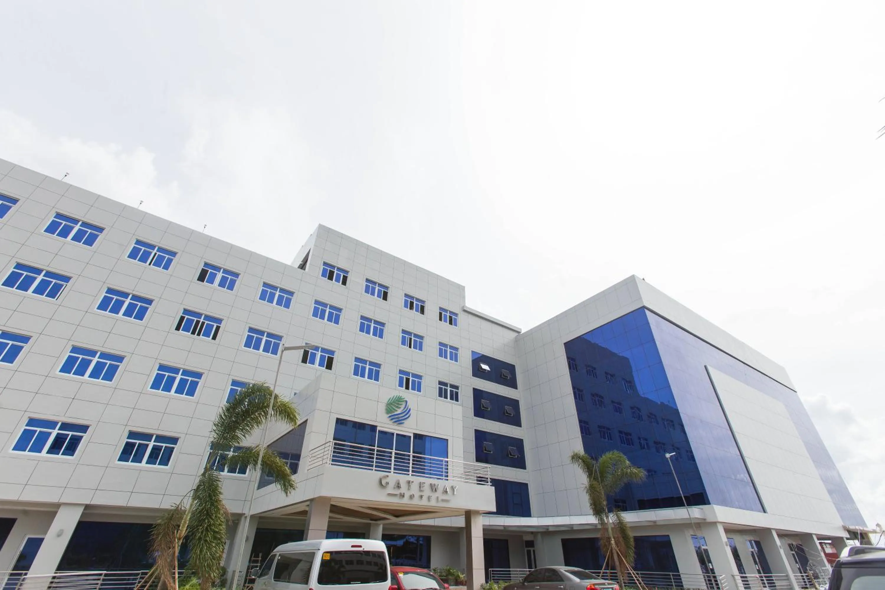 Property building in Iloilo Gateway Hotel and Suites