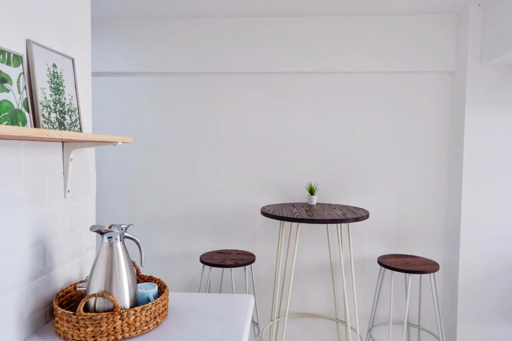 Coffee/tea facilities in The Sloth Bali