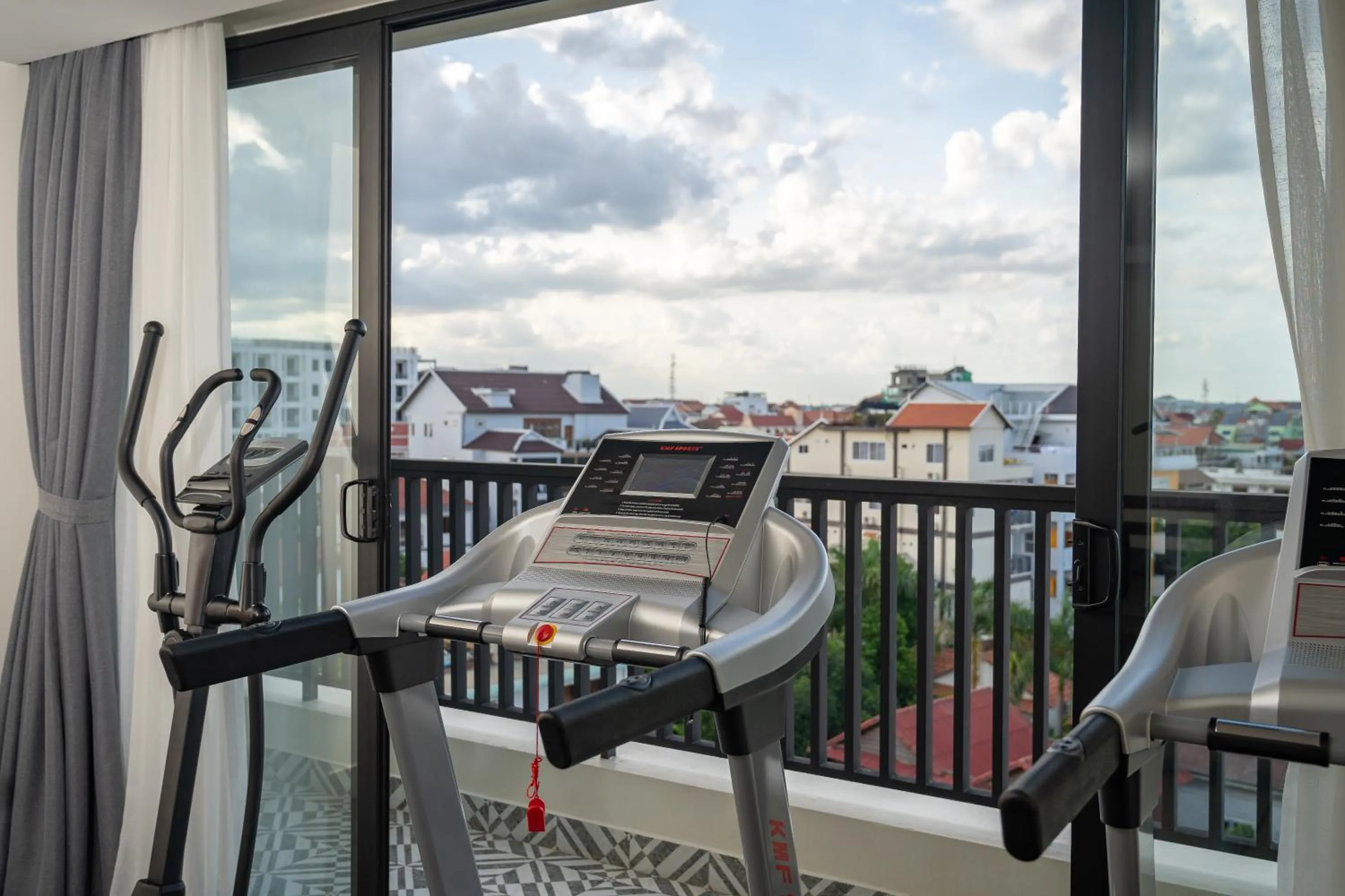 Fitness centre/facilities in Mony Reach Angkor Hotel