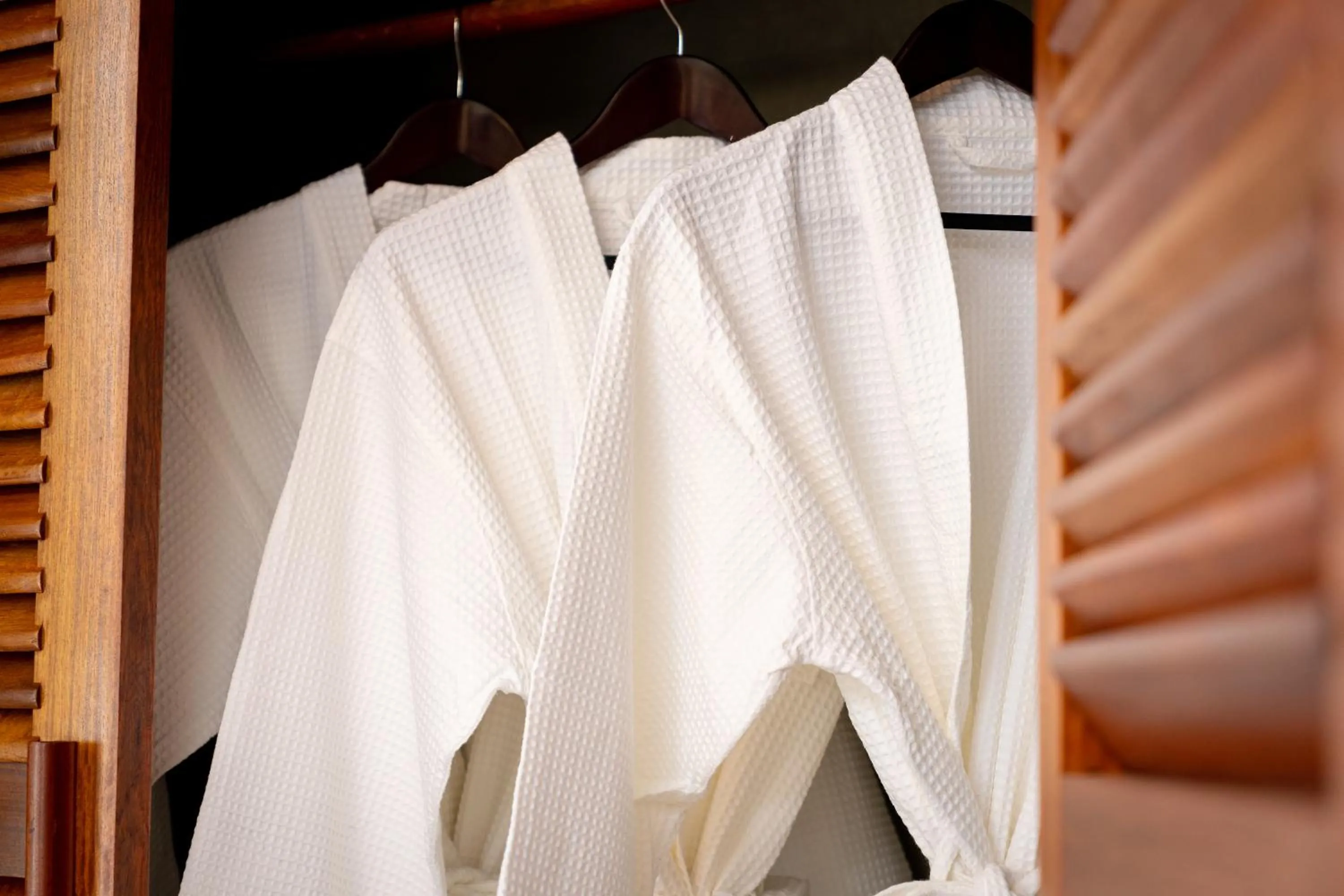 wardrobe in Mony Reach Angkor Hotel