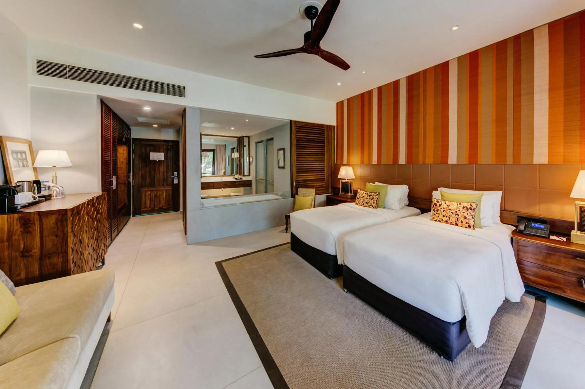 Bedroom, Bed in Cinnamon Bentota Beach - Signature Selection