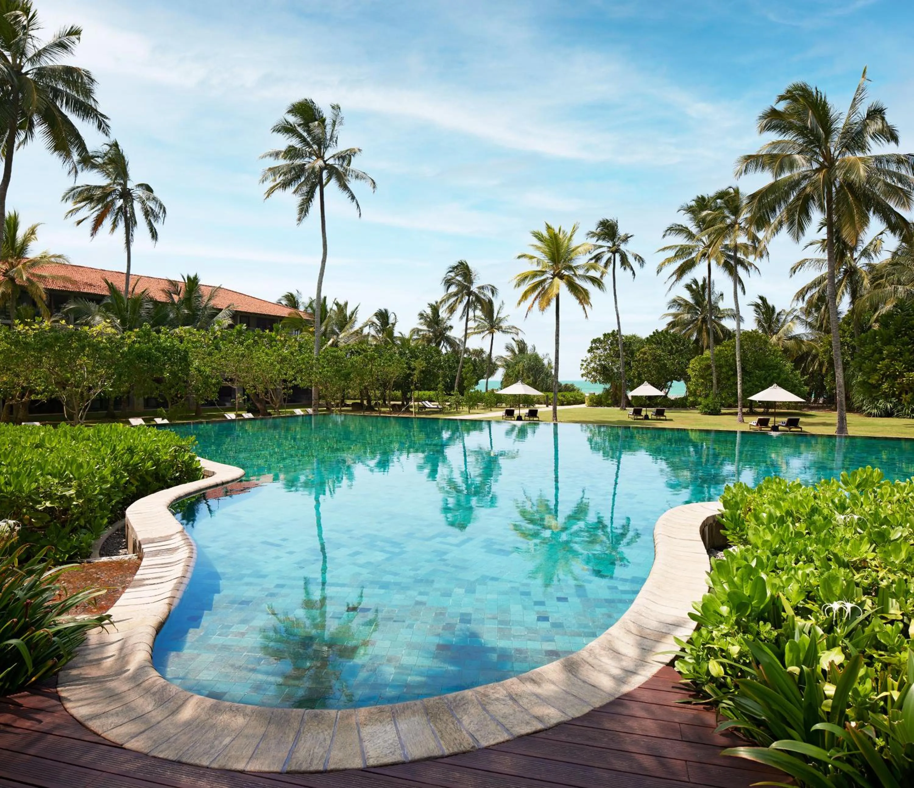 Swimming pool in Cinnamon Bentota Beach - Signature Selection