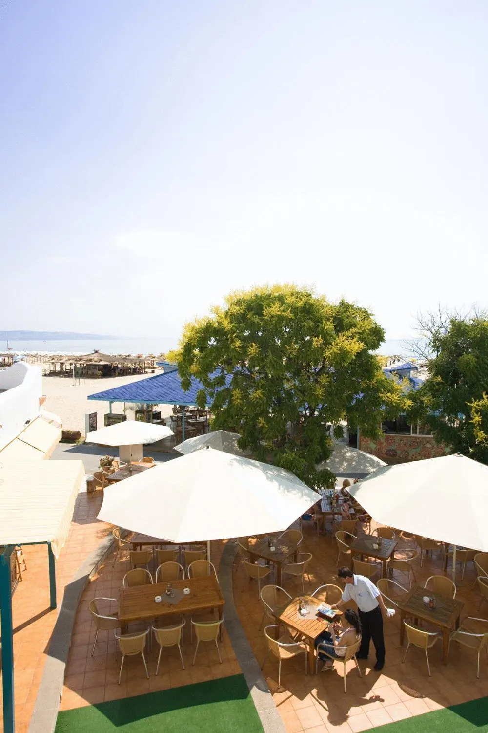 Restaurant/places to eat in Kaliopa Hotel