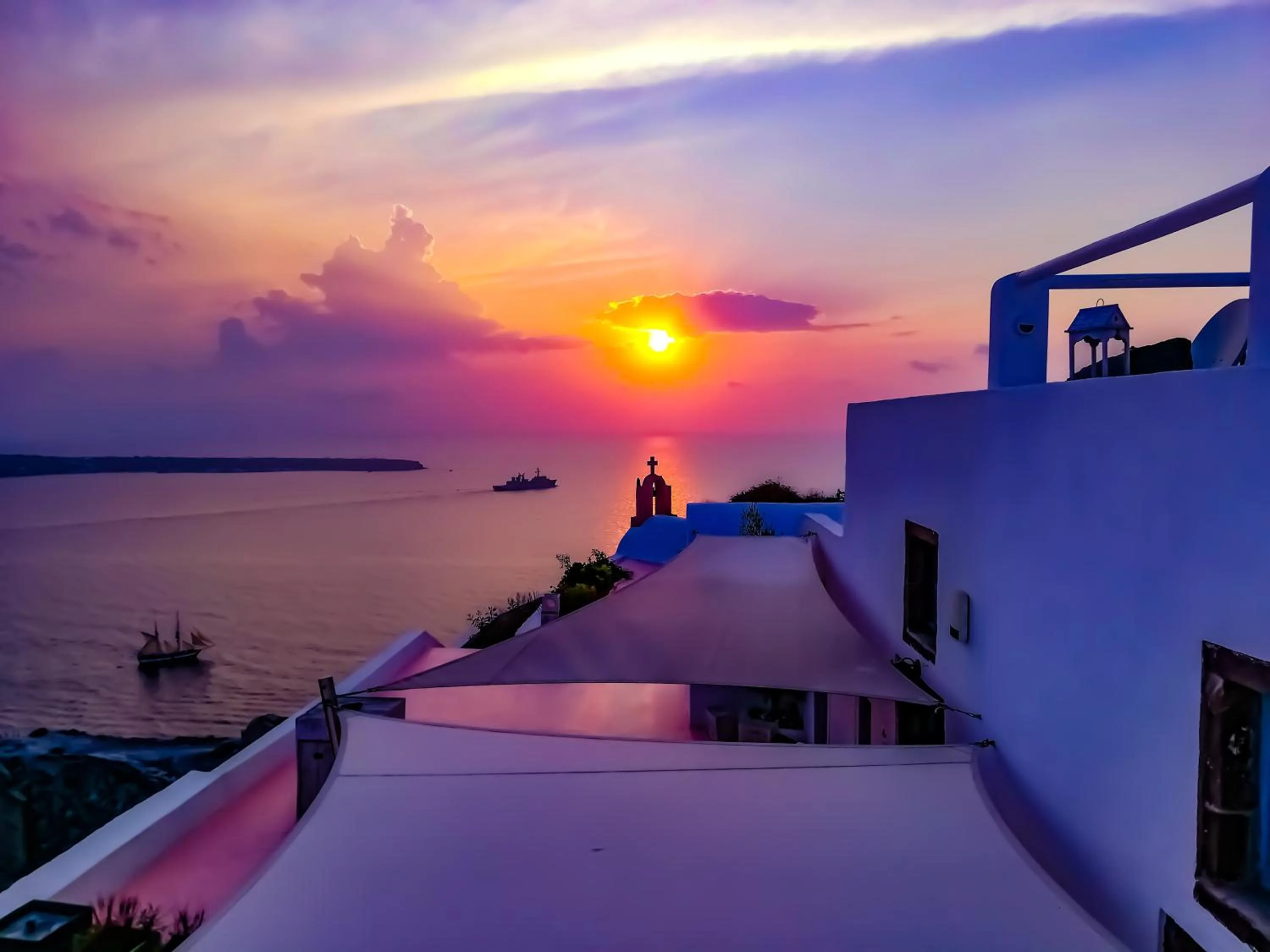 Sunset in Marizan Caves & Villas
