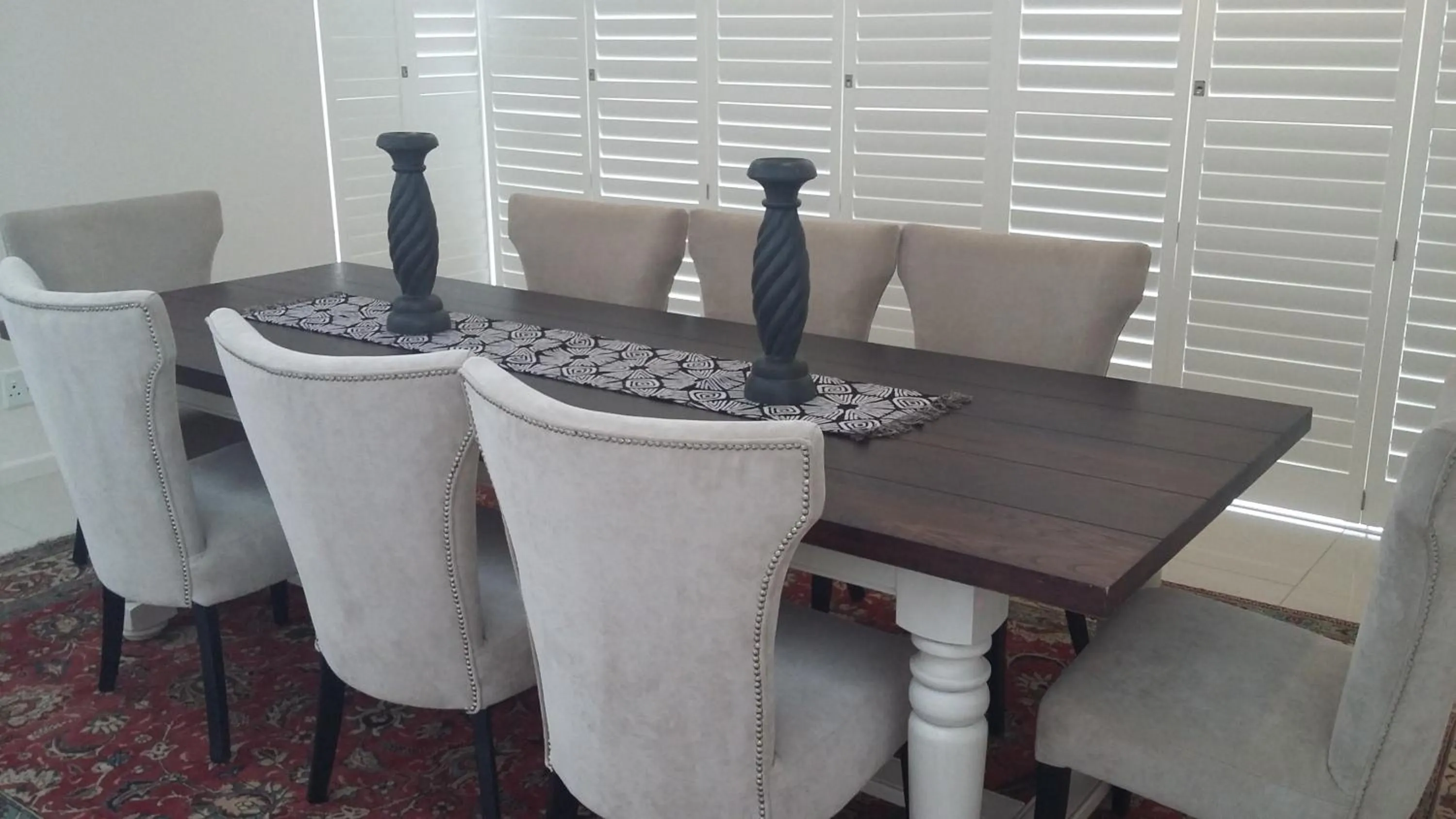 Dining area in Beach Club Self Catering Apartments