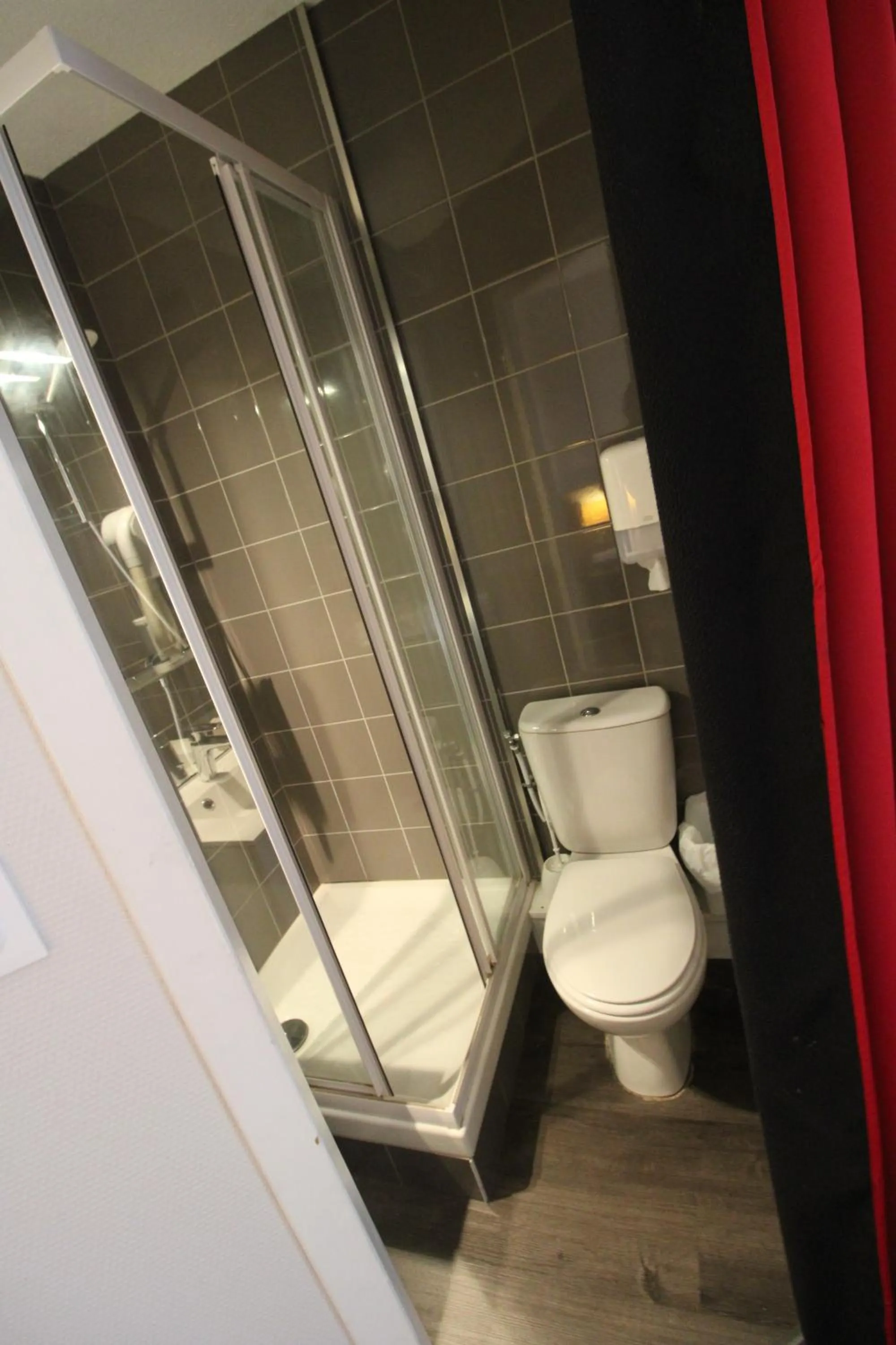 Bathroom in Hôtel Casabianca