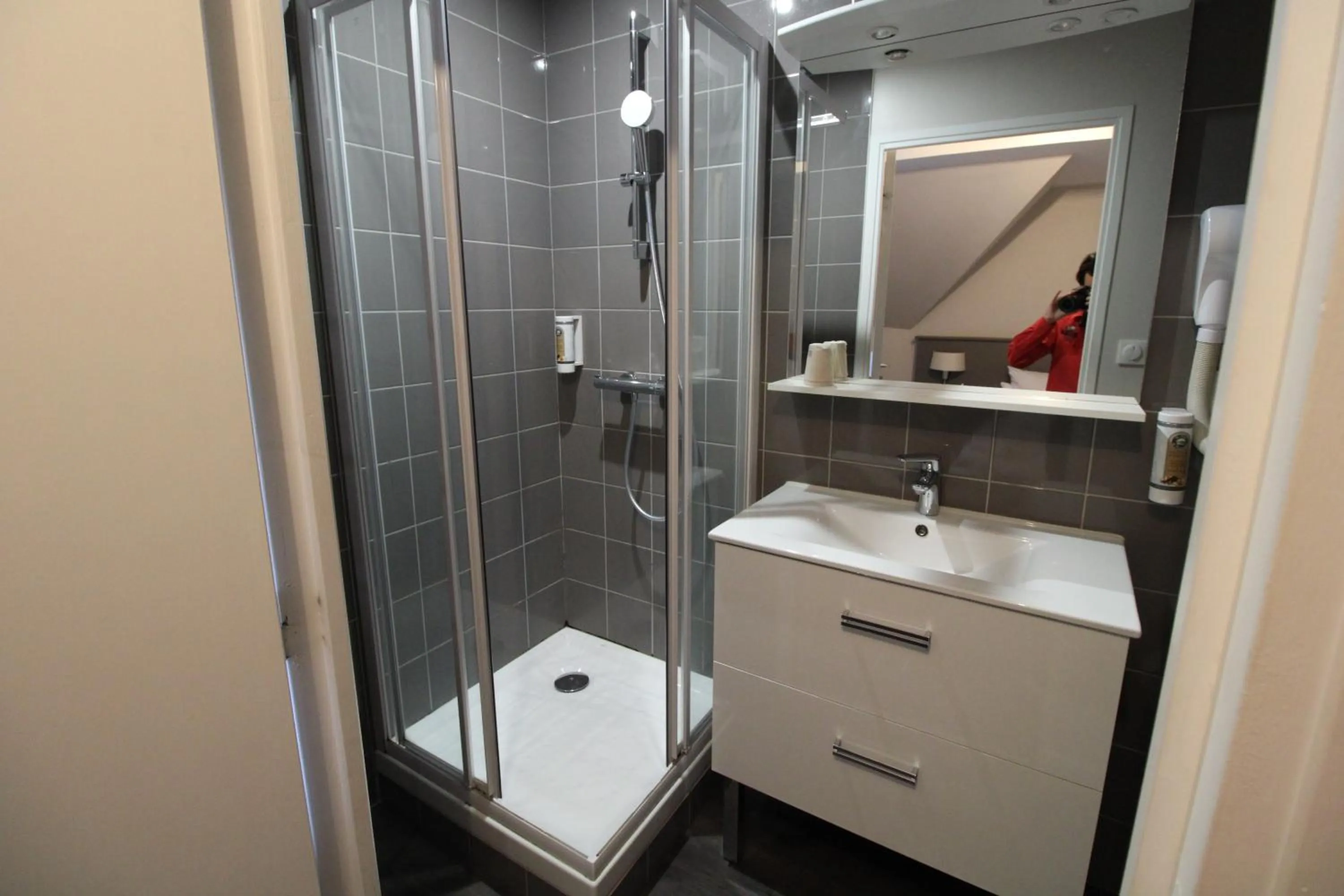 Bathroom in Hôtel Casabianca