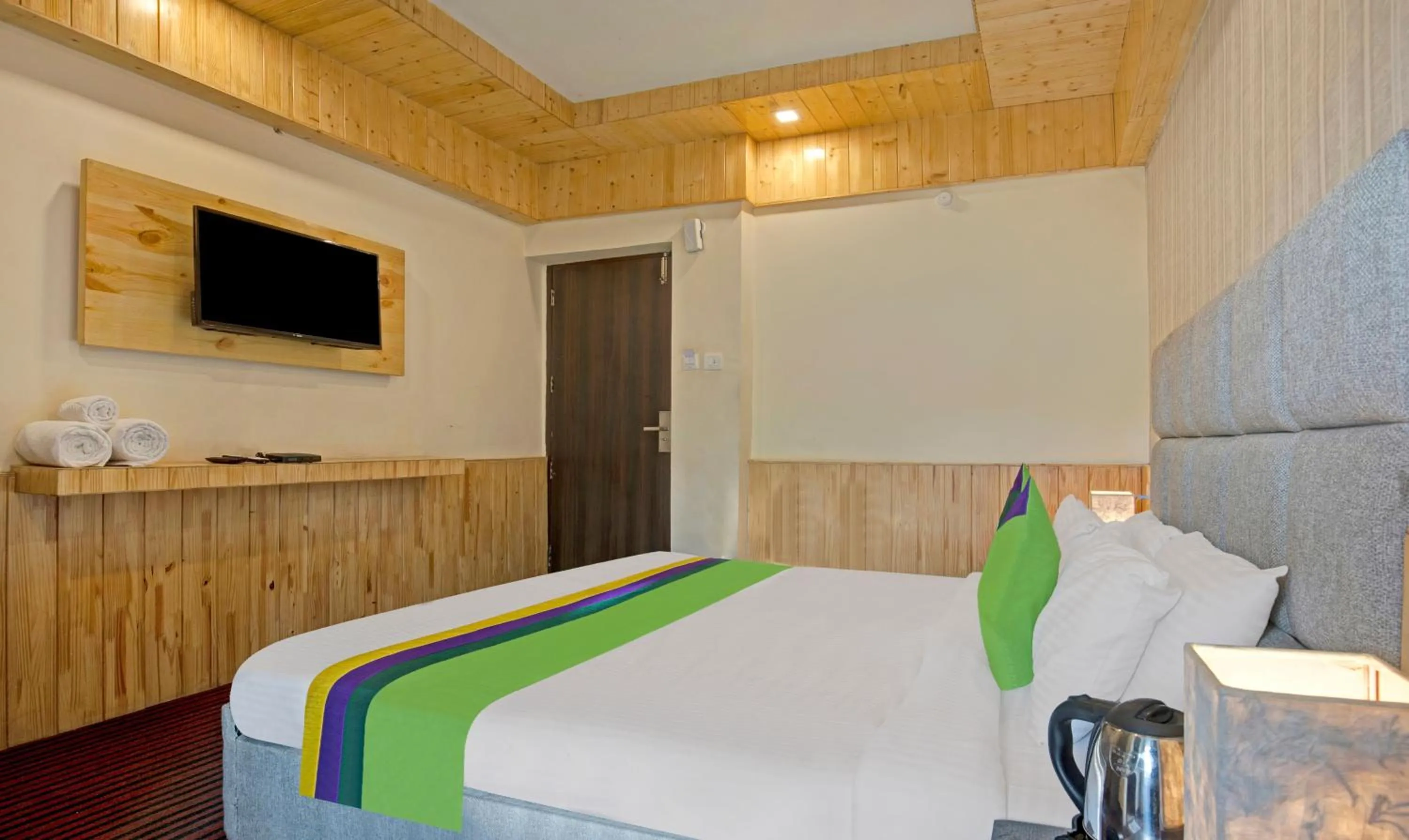 Bed in Treebo Kosmos Anamika, 1 Km From Nainital Lake