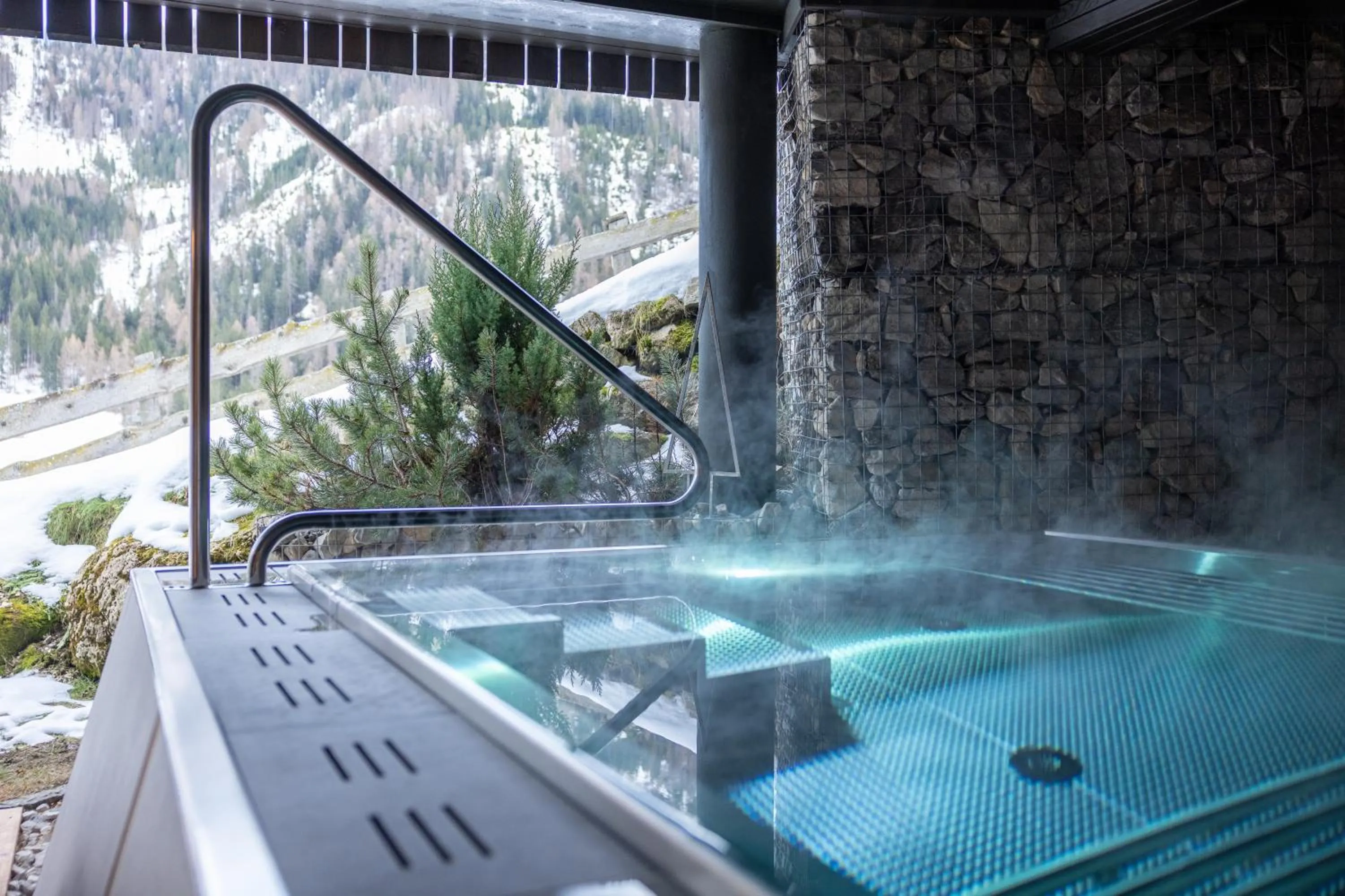 Les Dolomites Mountain Lodges