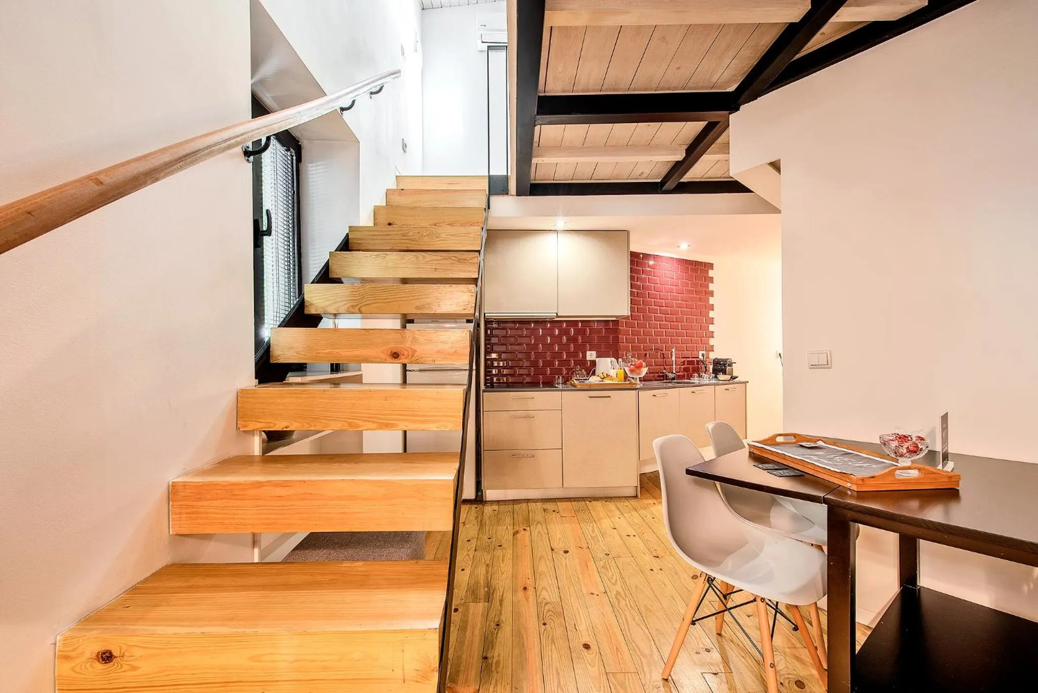 Kitchen or kitchenette in Wake Up Famalicão