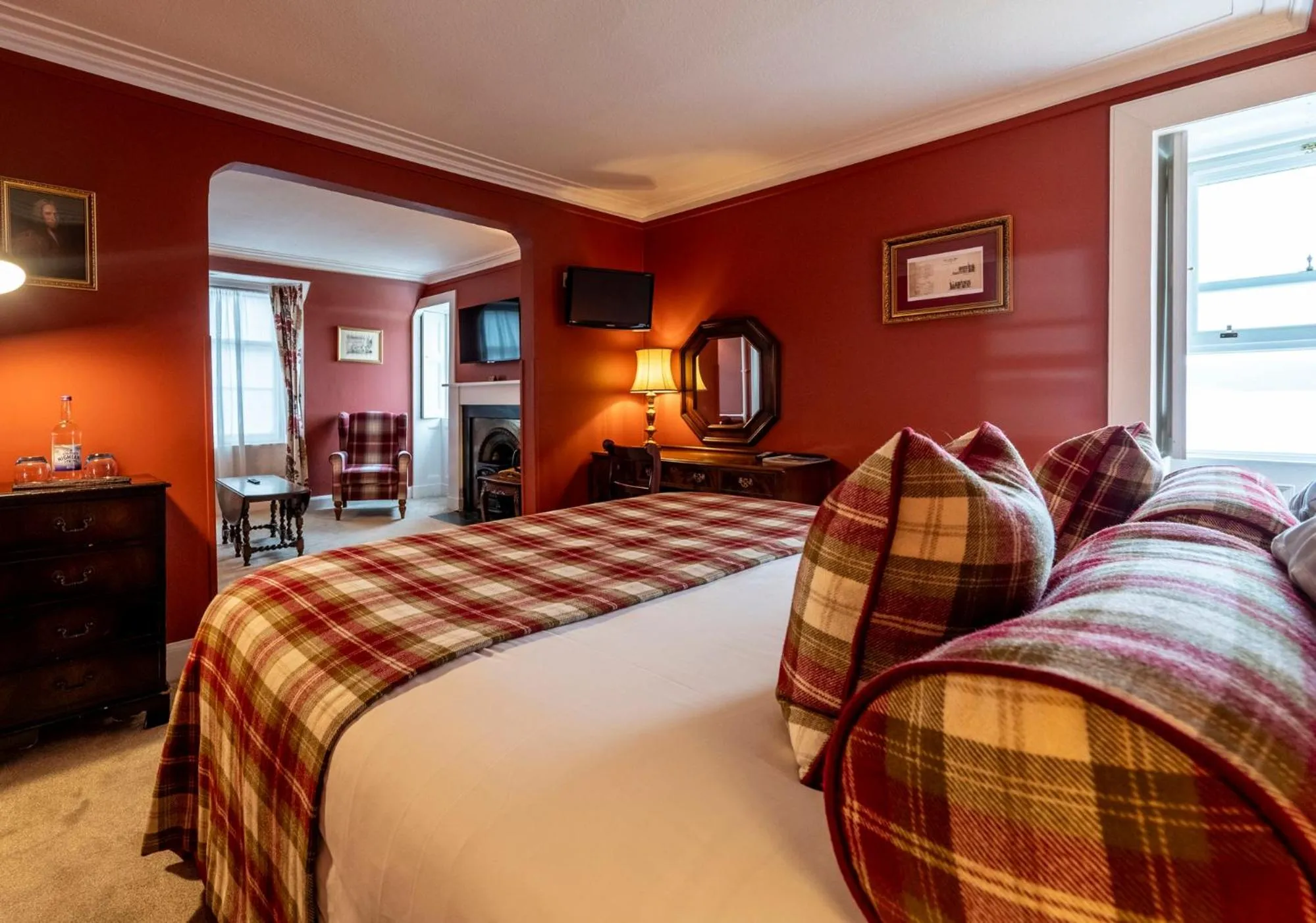 Bedroom, Bed in Bunchrew House Hotel