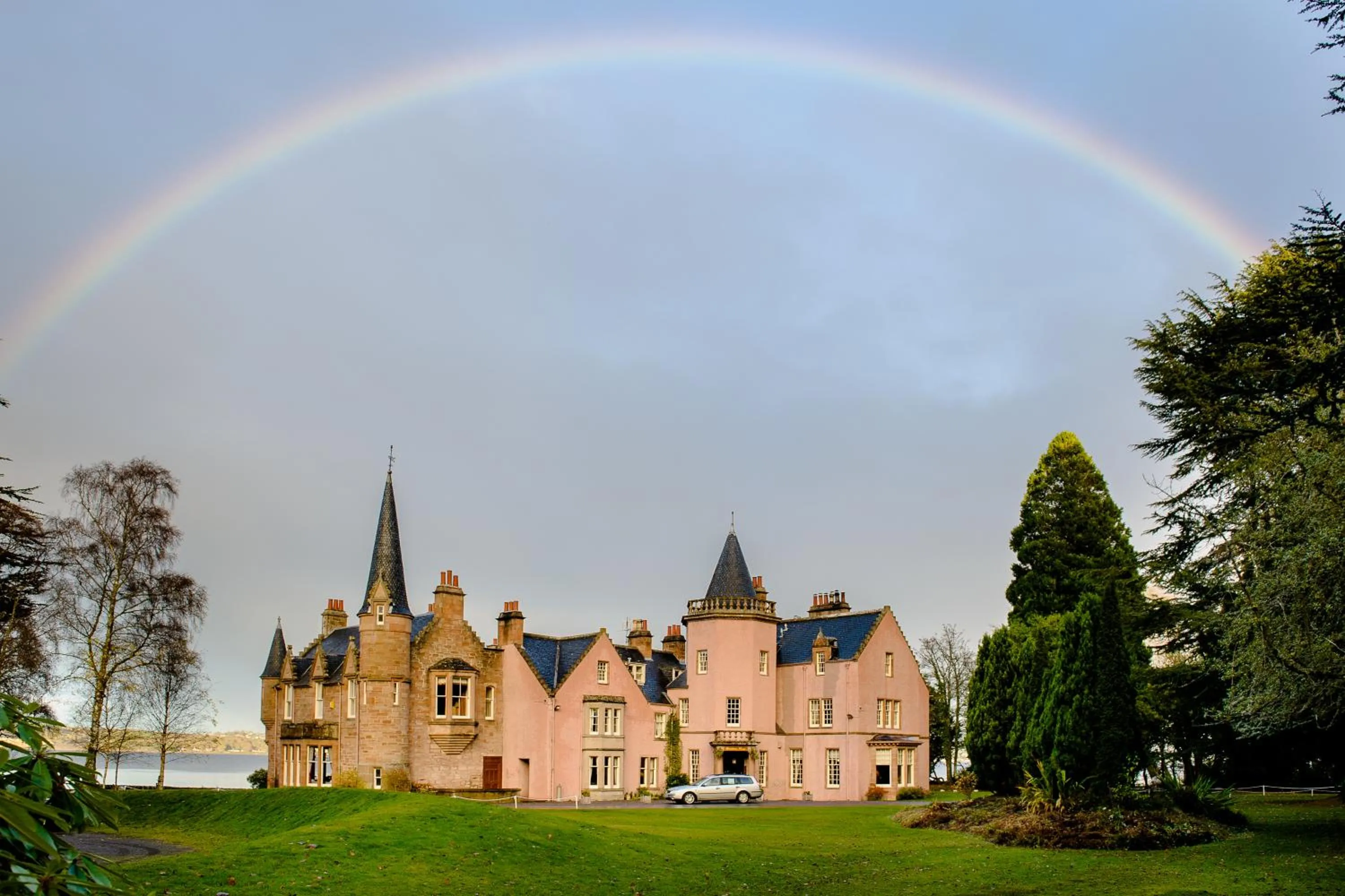 Facade/entrance in Bunchrew House Hotel