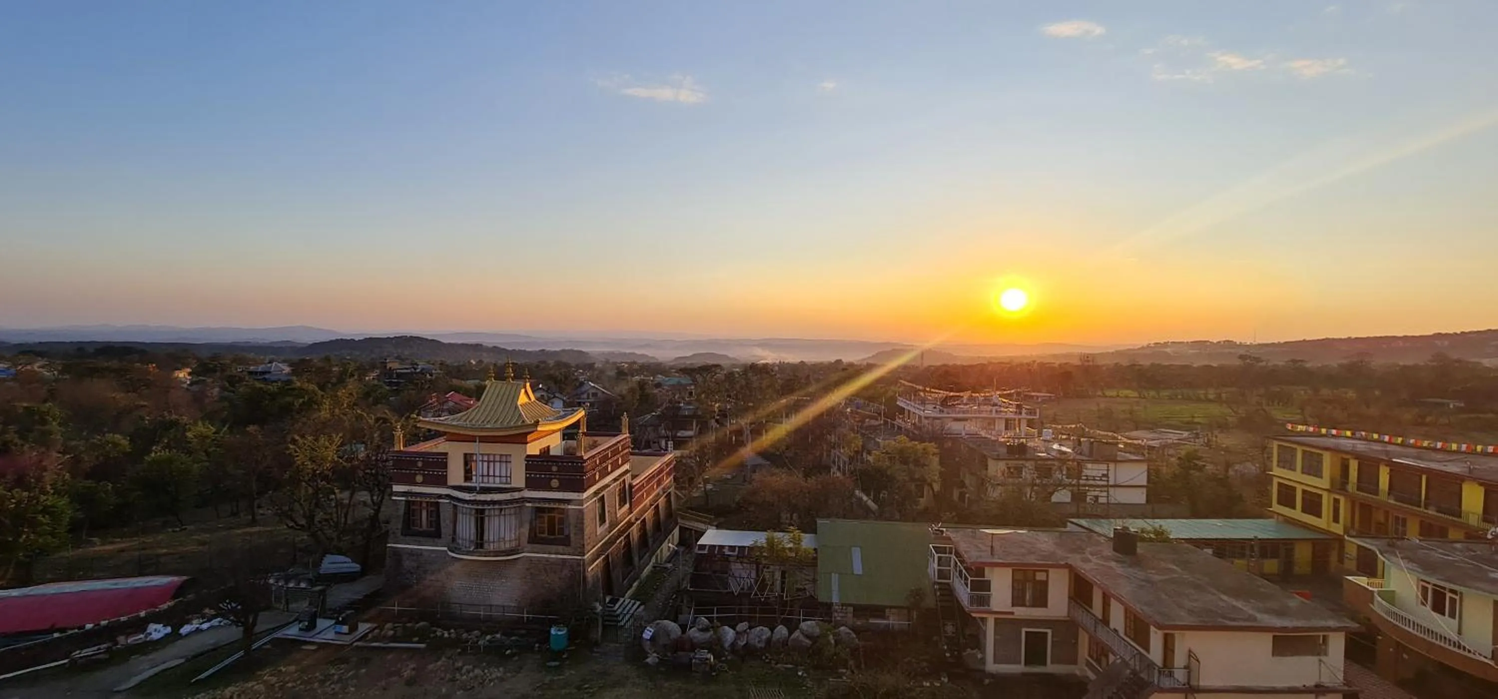 Sunset in Hotel Buddha House Himalayan Brothers