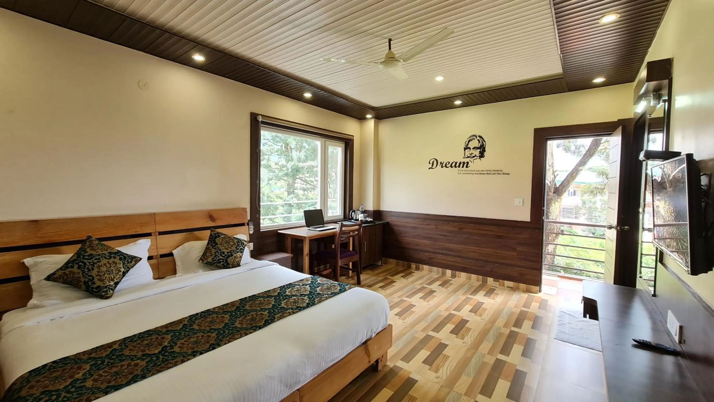 View (from property/room), Bed in Hotel Buddha House Himalayan Brothers