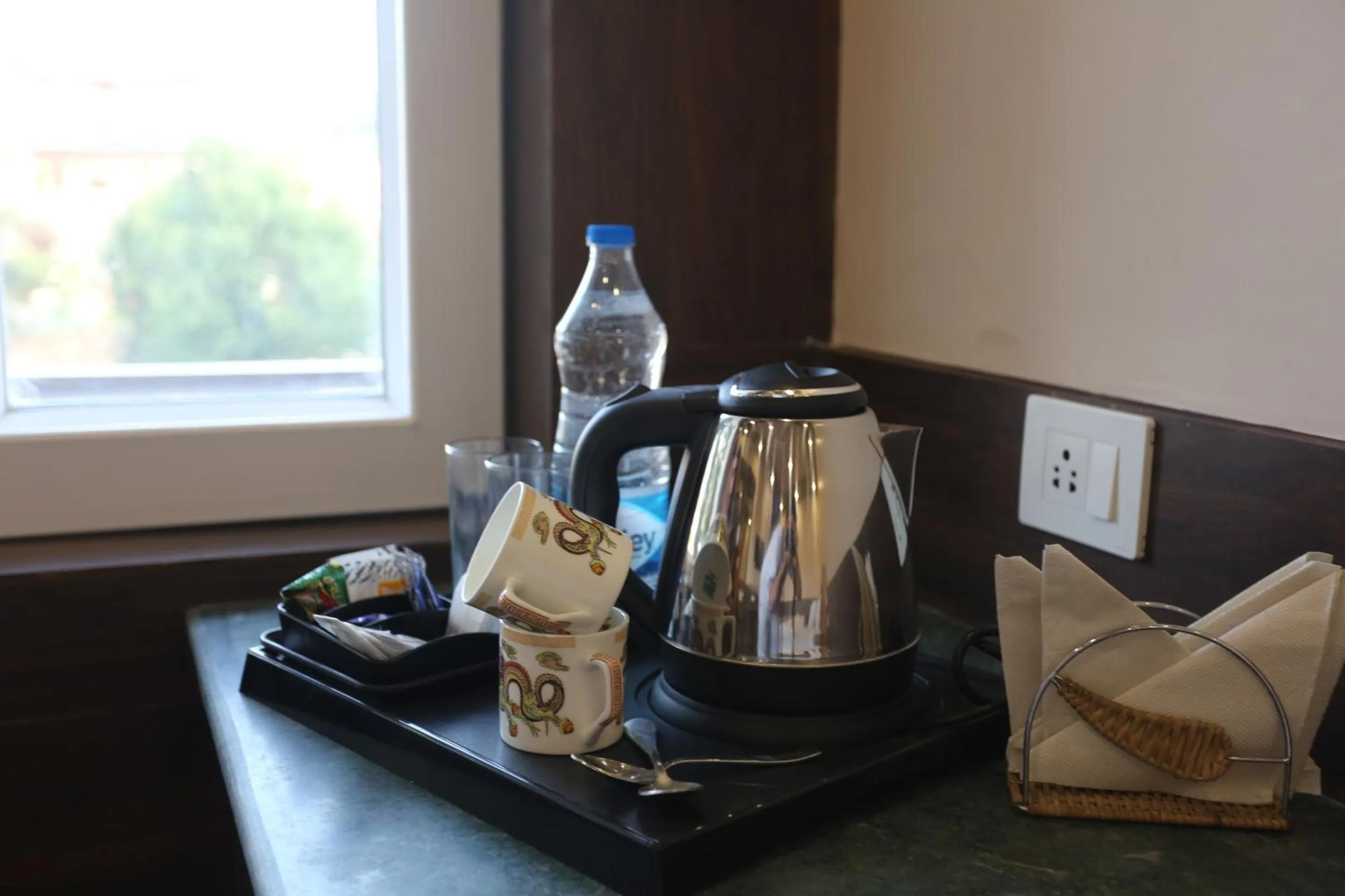 Coffee/tea facilities in Hotel Buddha House Himalayan Brothers