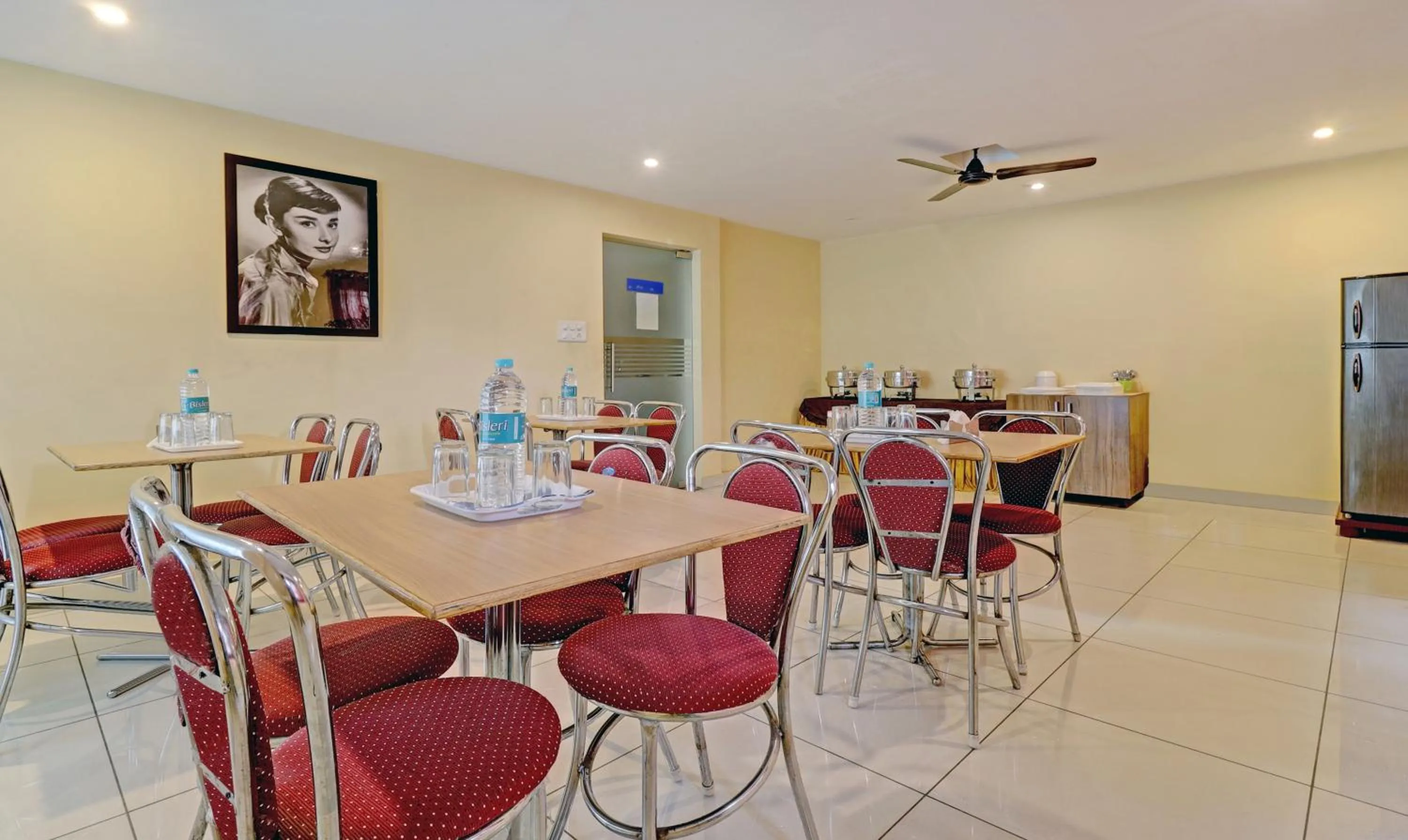 Breakfast in Treebo Sai Suites Inn Nagavara