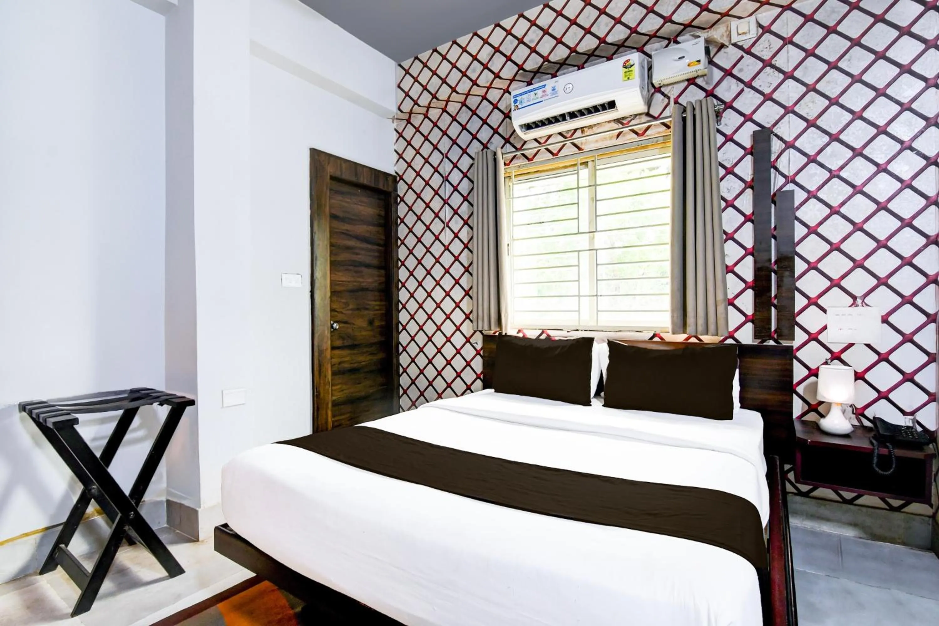 Bedroom, Bed in Super Townhouse Chandrasekharpur