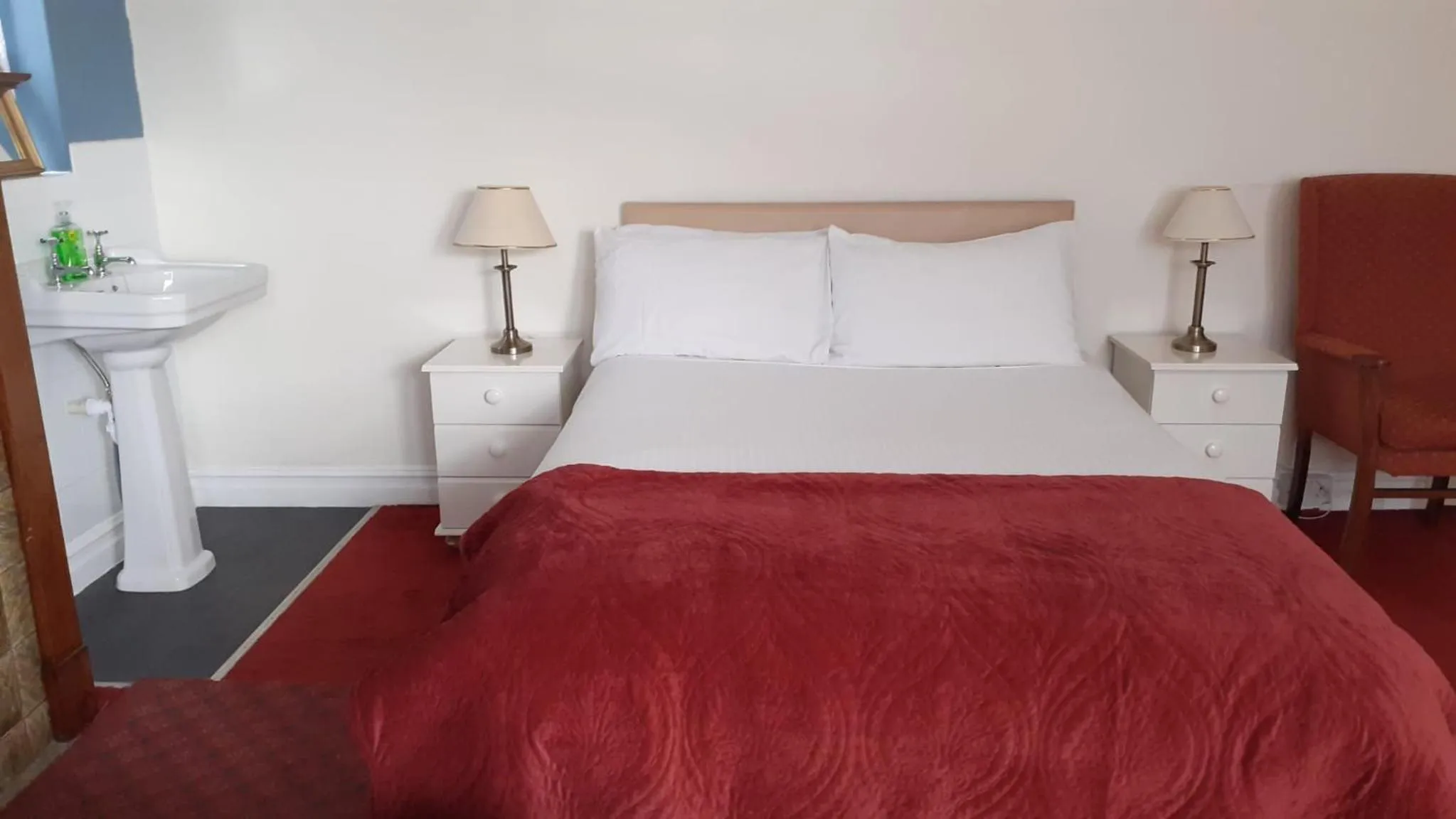 Bed in Kingsway Bed & Breakfast