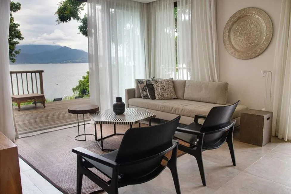 View (from property/room) in Casa Di Sirena Ilhabela