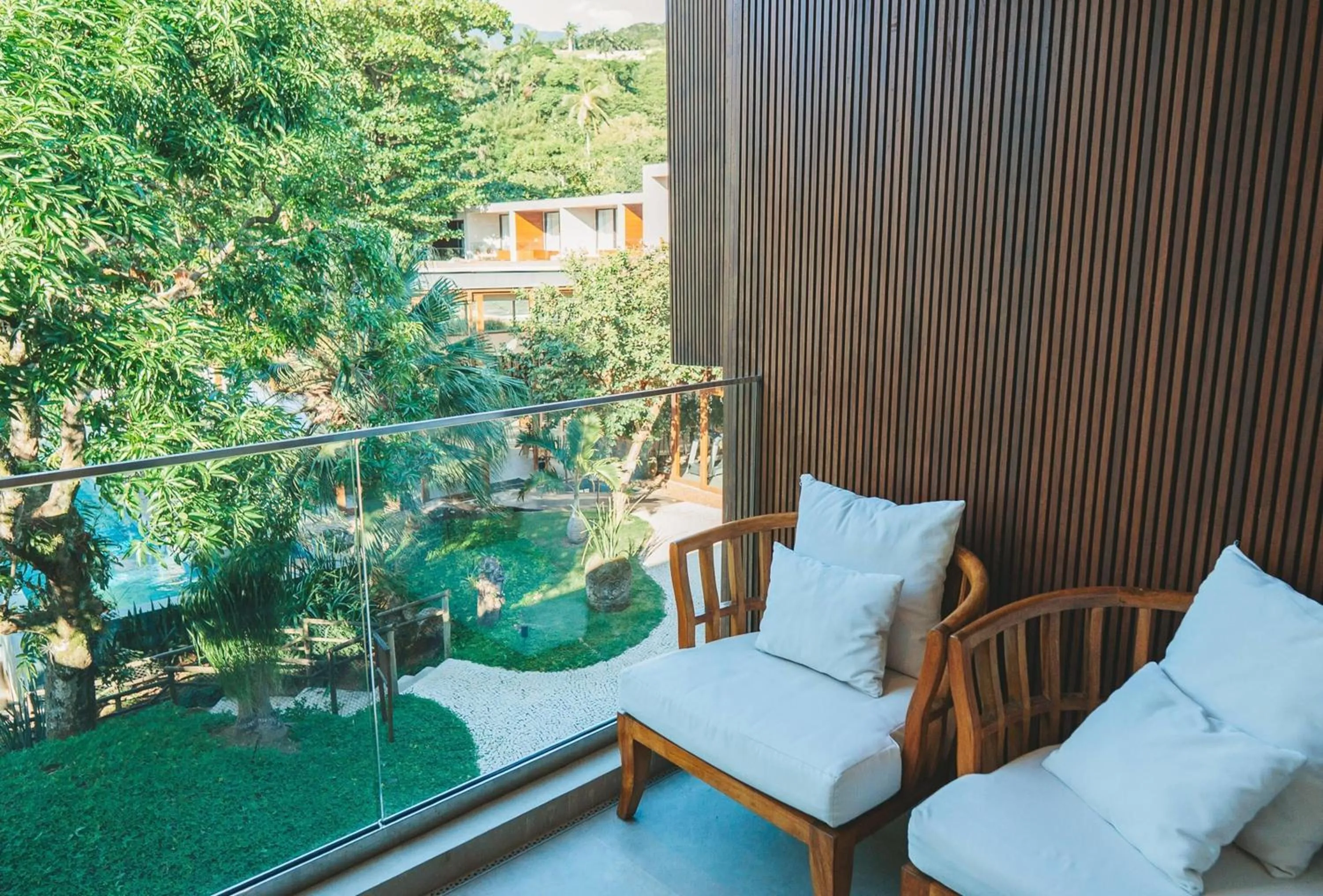 Photo of the whole room in Casa Di Sirena Ilhabela