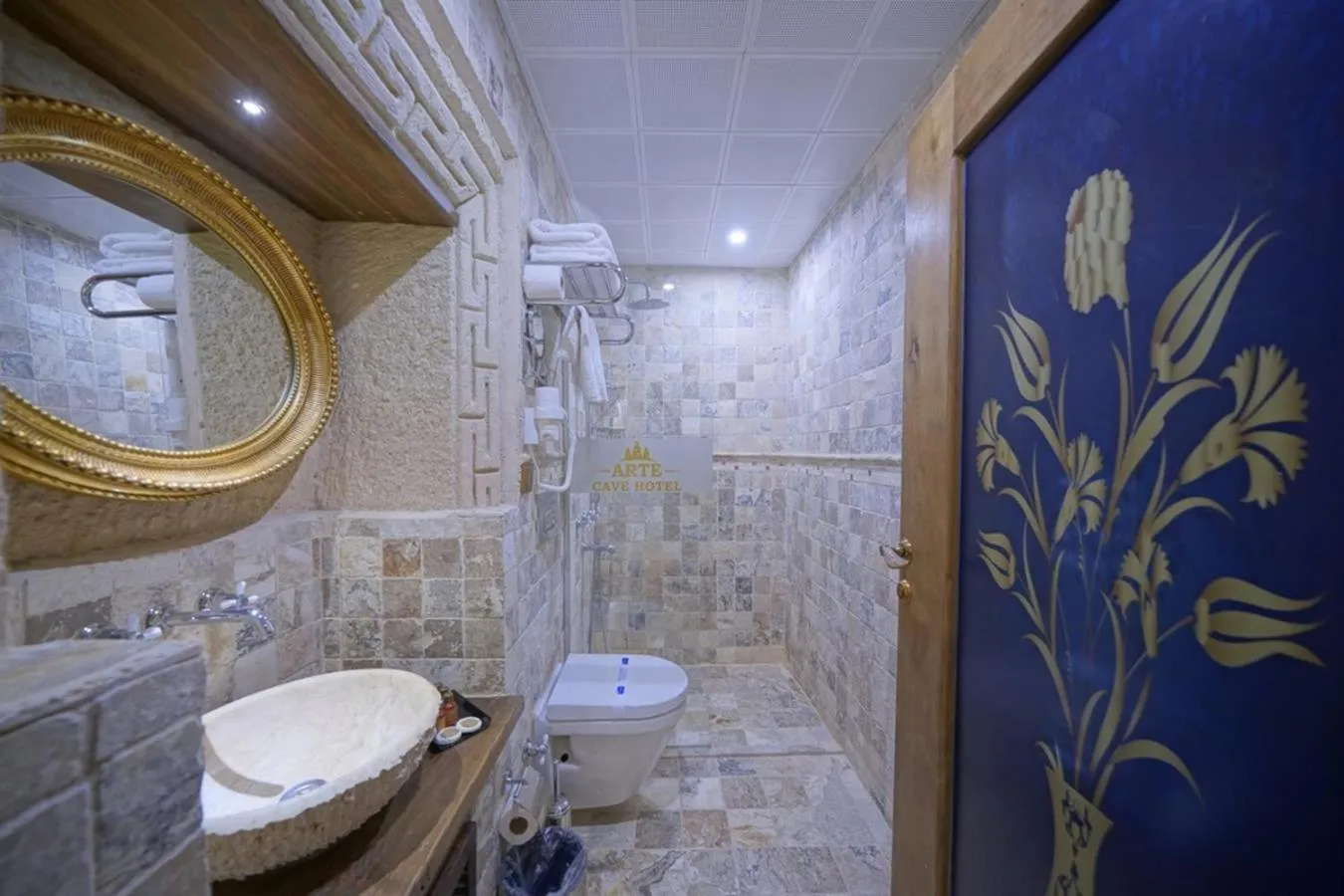 Bathroom in Arte Cave Hotel