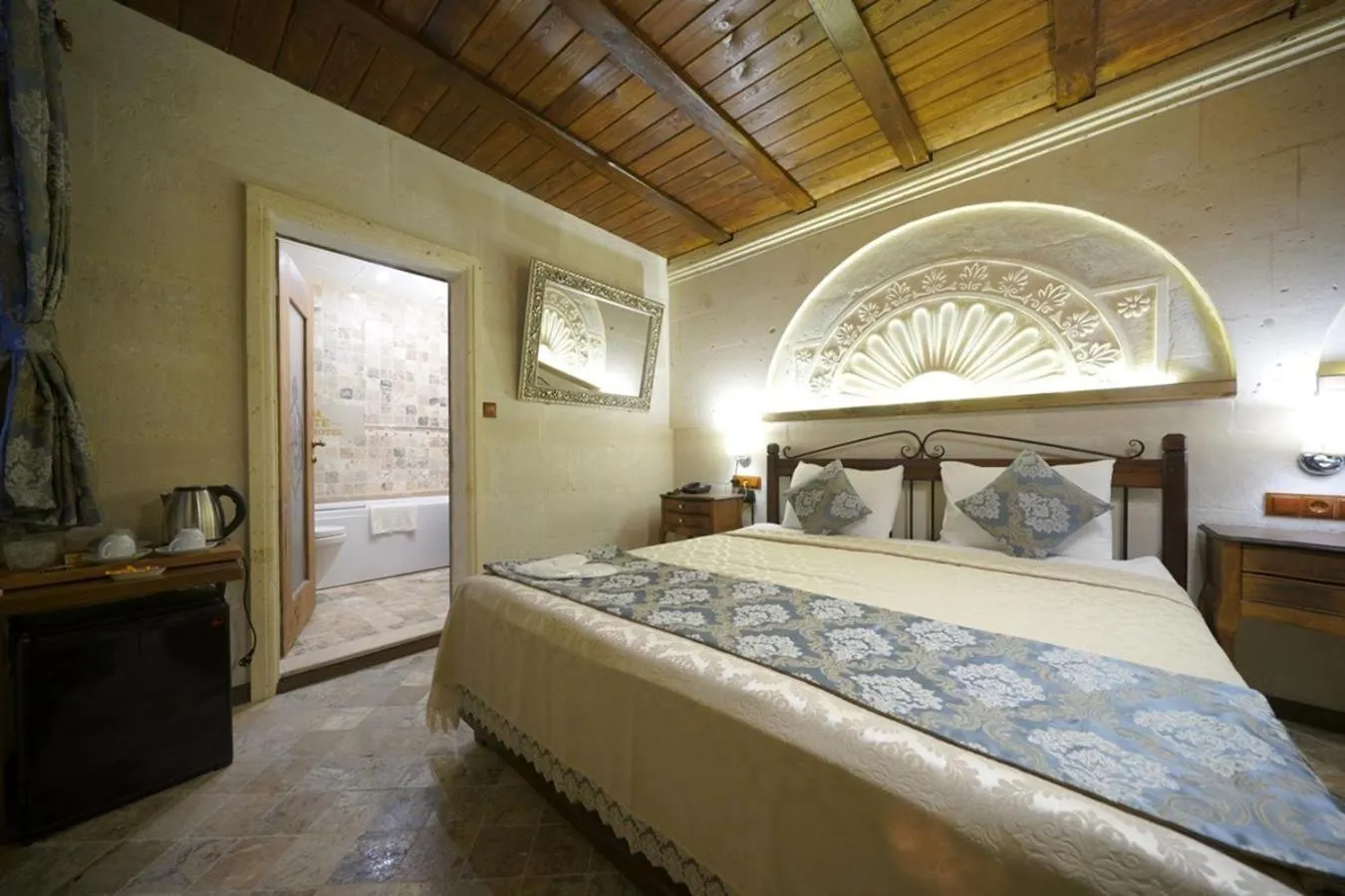 Bed in Arte Cave Hotel