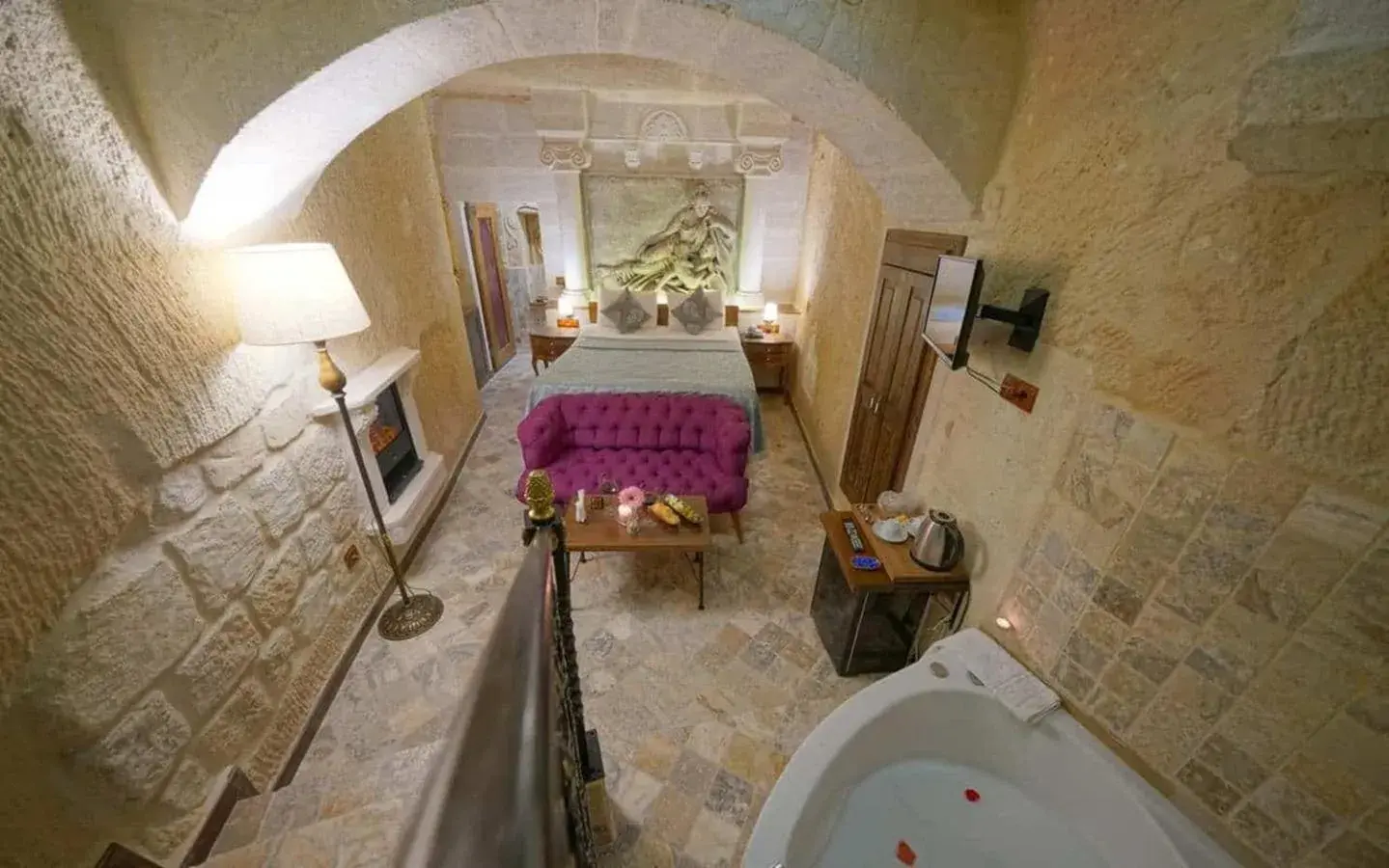 Deluxe Double Room with Bath in Arte Cave Hotel Deluxe Double Room with Bath in Arte Cave Hotel