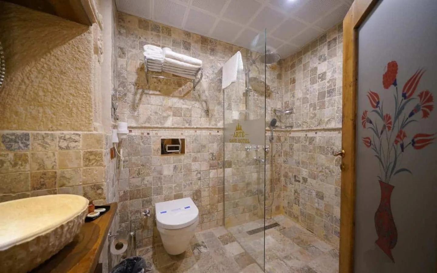 Bathroom in Arte Cave Hotel