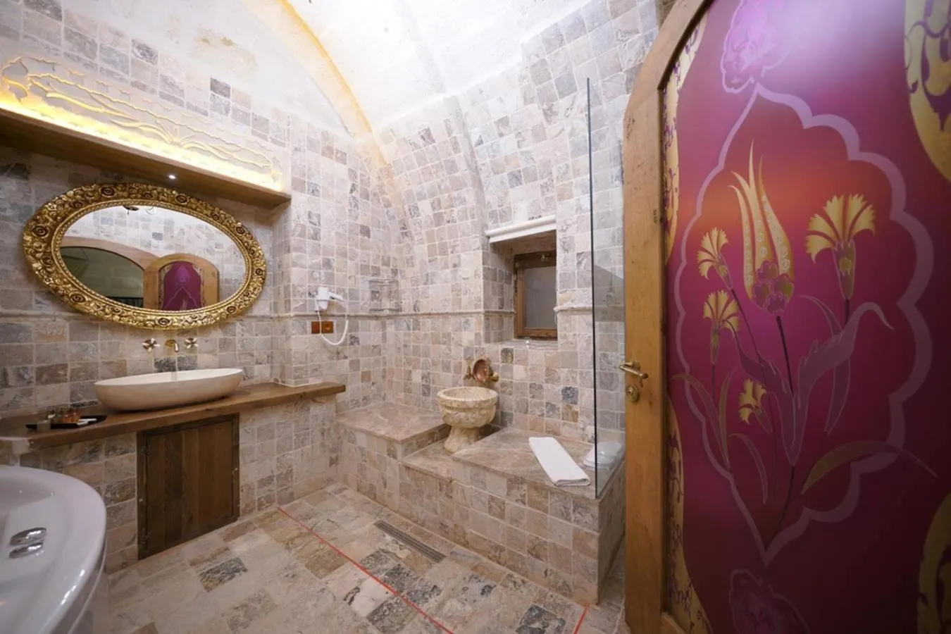 Bathroom in Arte Cave Hotel