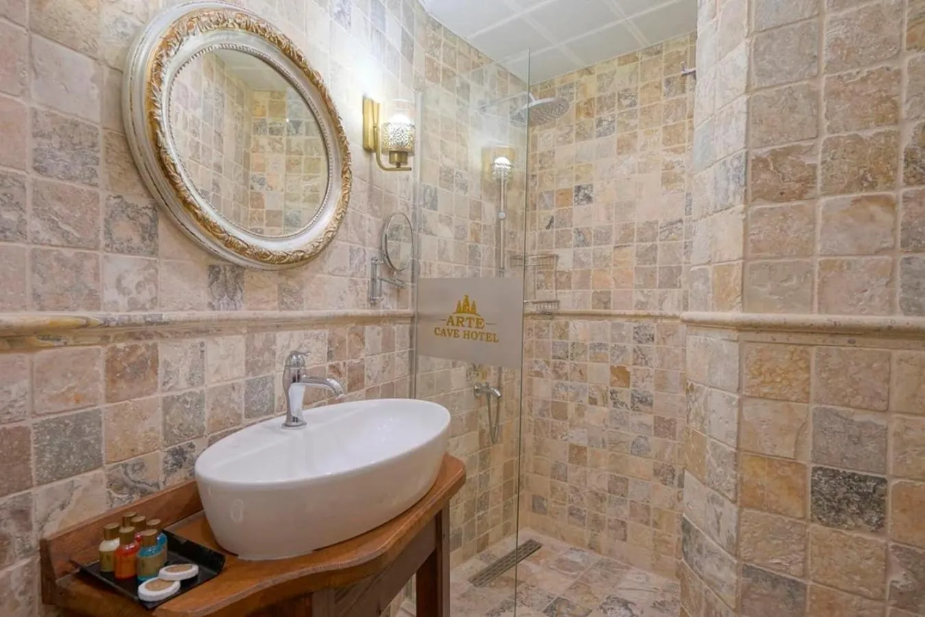 Bathroom in Arte Cave Hotel