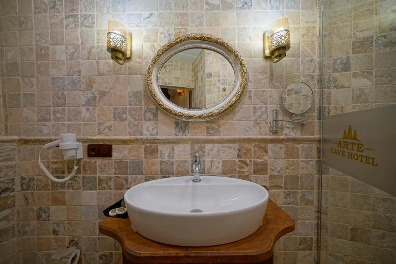 Bathroom in Arte Cave Hotel